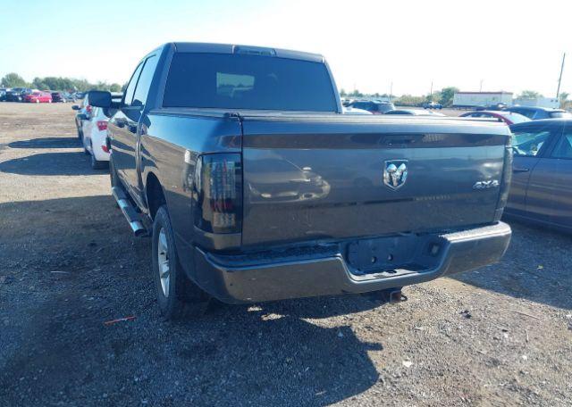 2017 RAM 1500 ST
