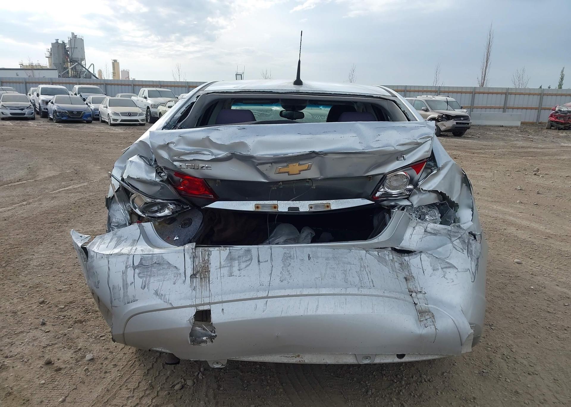 2014 CHEVROLET CRUZE LT
