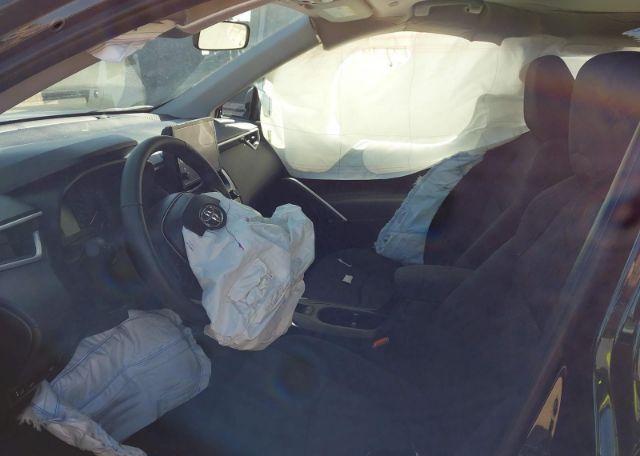 2025 TOYOTA COROLLA CROSS LE