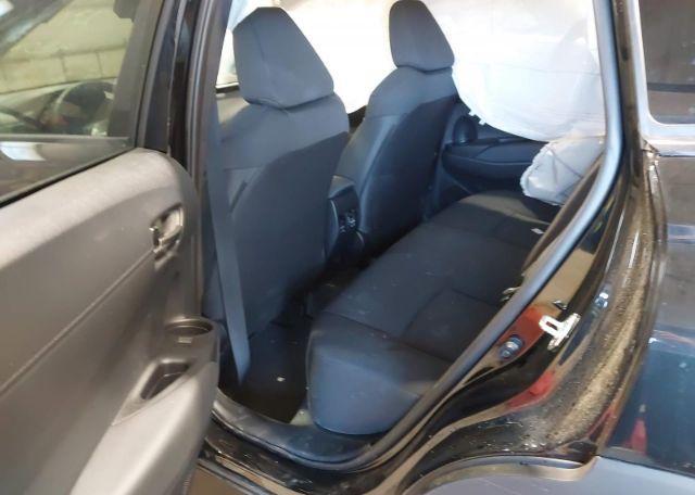 2025 TOYOTA COROLLA CROSS LE