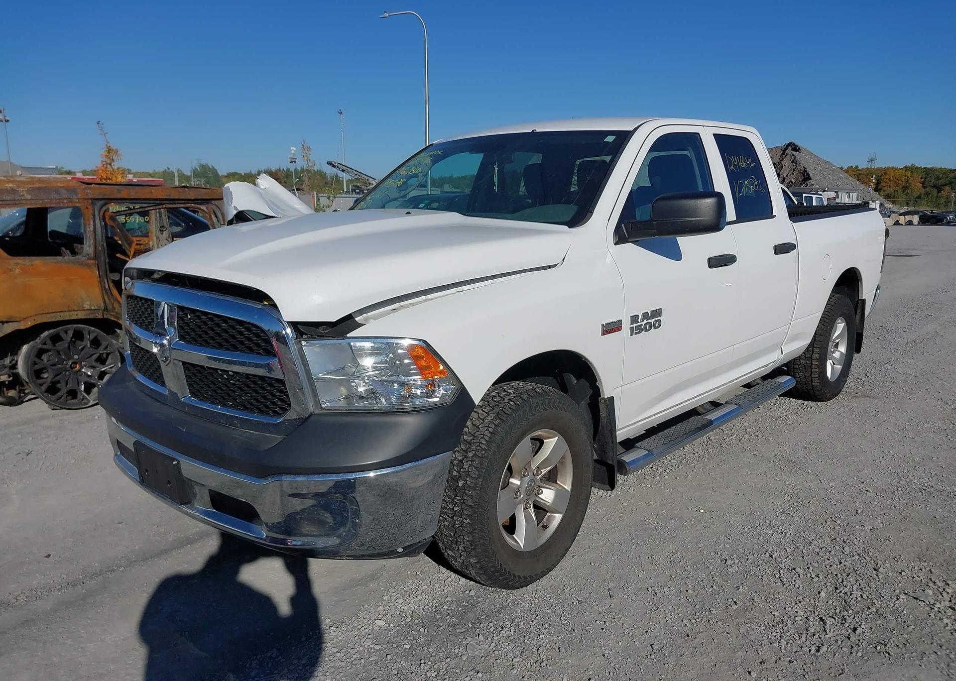 2015 RAM 1500 ST