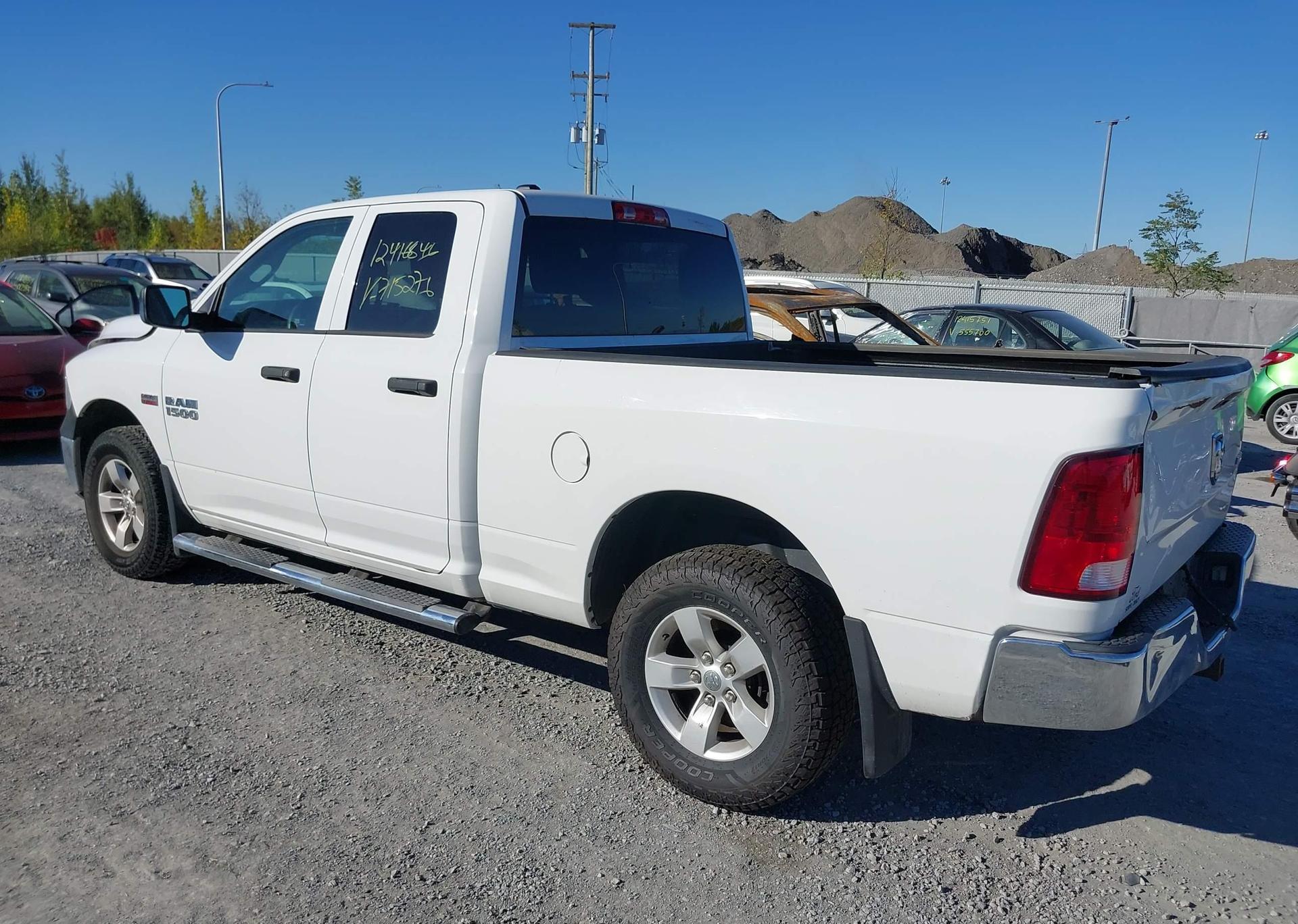 2015 RAM 1500 ST