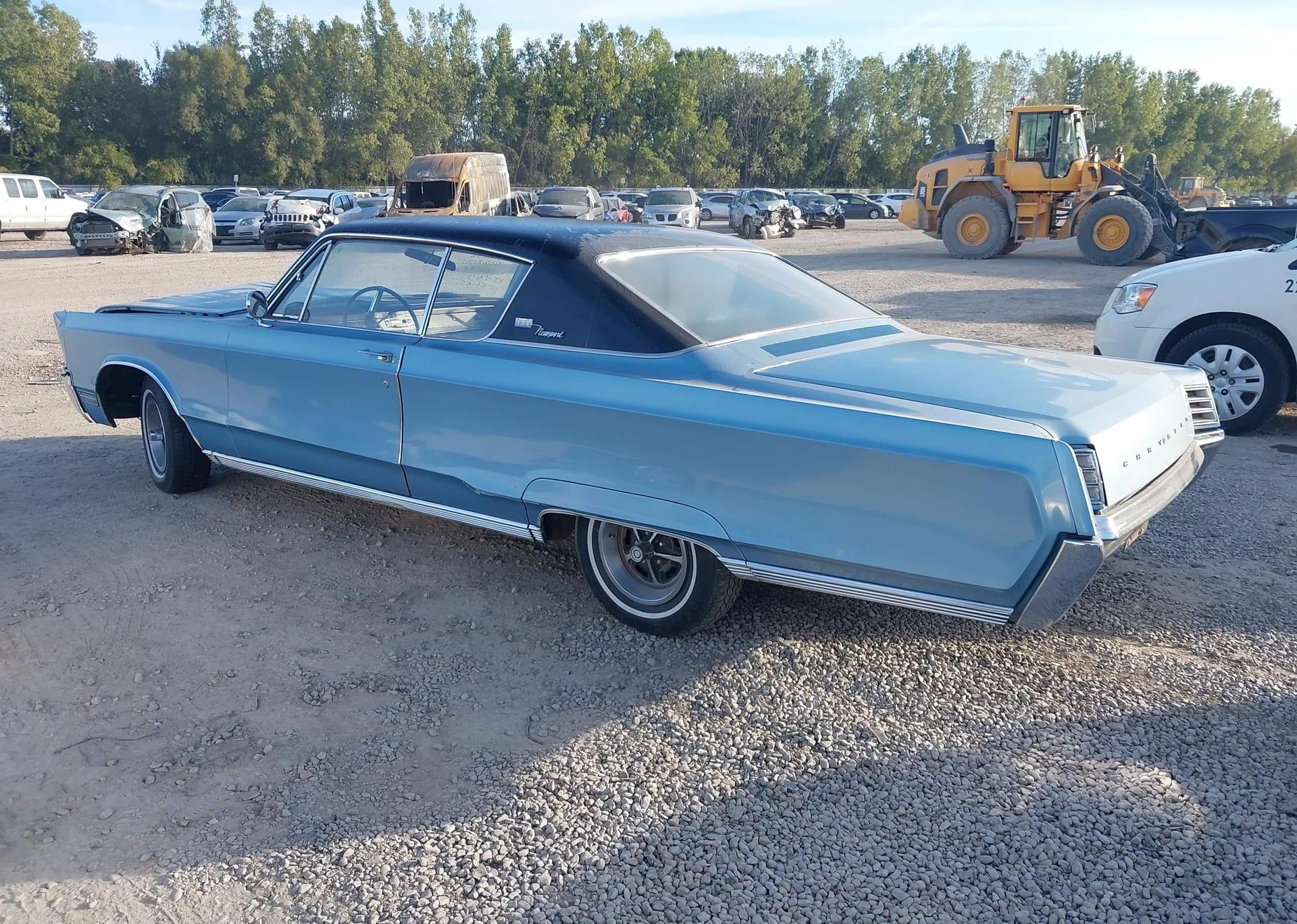 1967 CHRYSLER NEWPORT