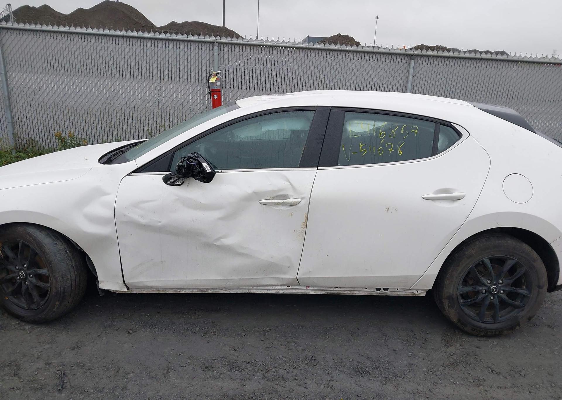 2022 MAZDA MAZDA3 GS