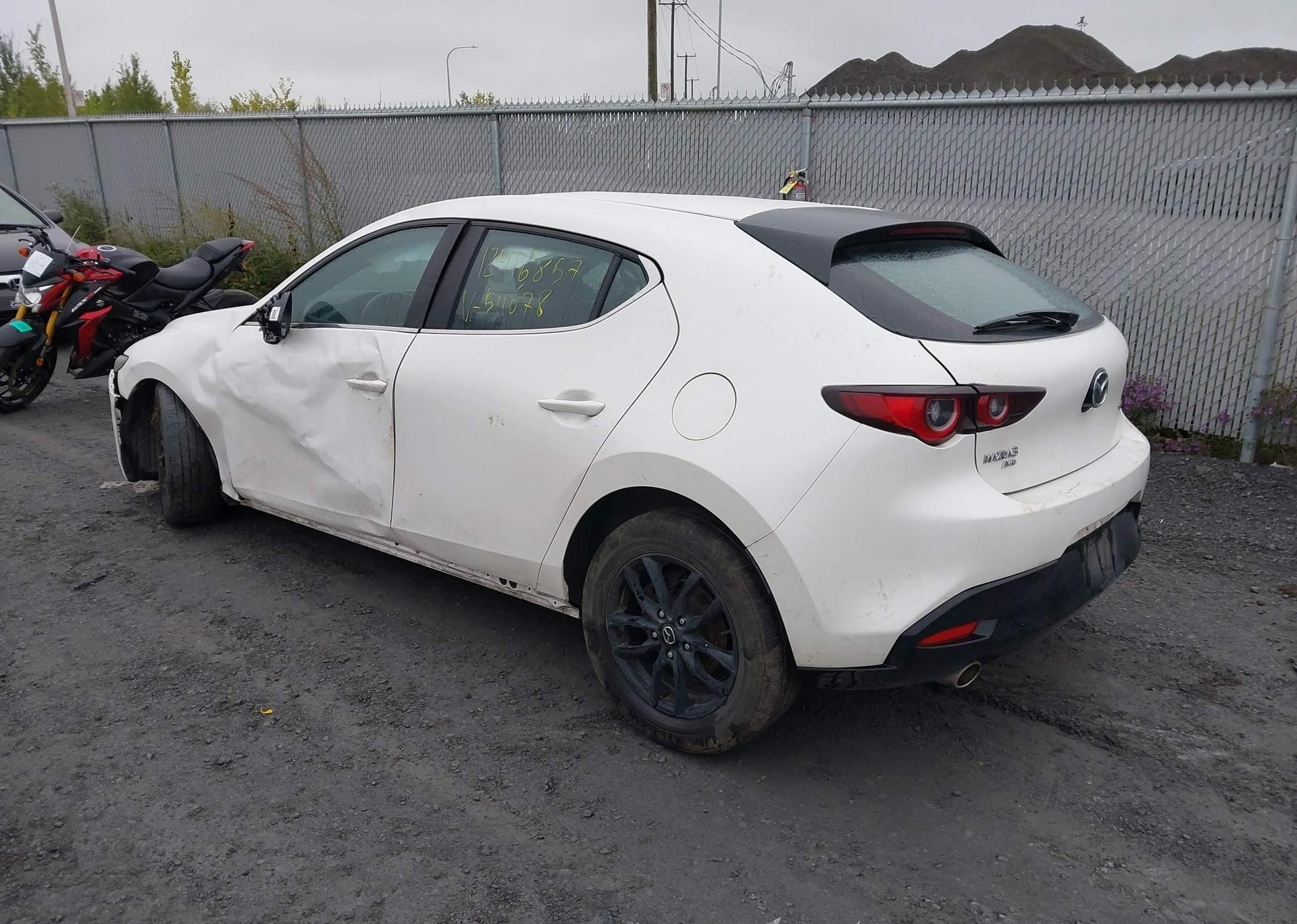 2022 MAZDA MAZDA3 GS