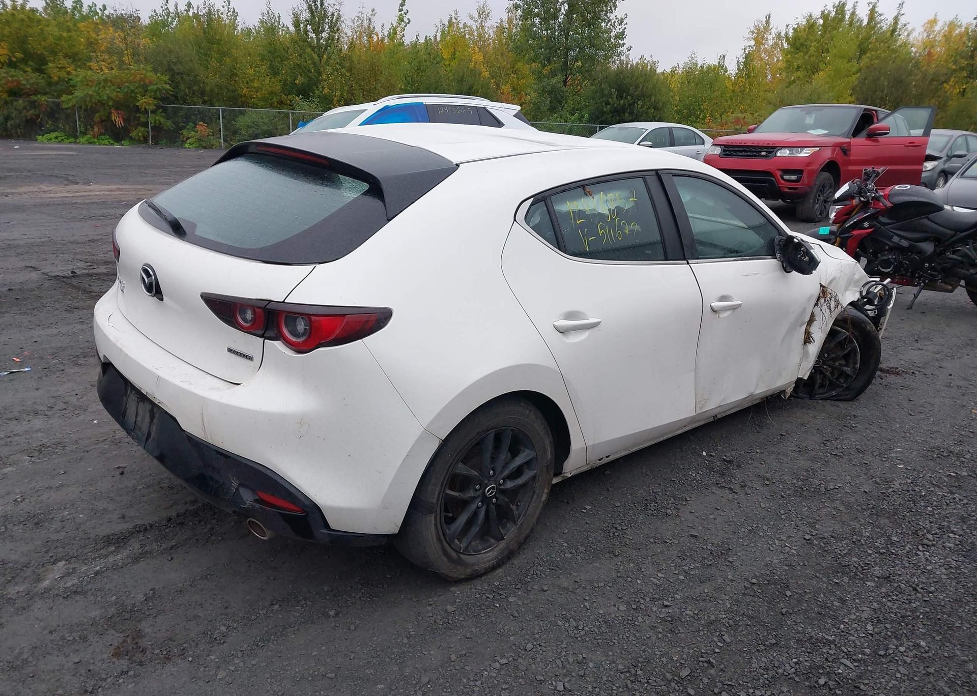 2022 MAZDA MAZDA3 GS