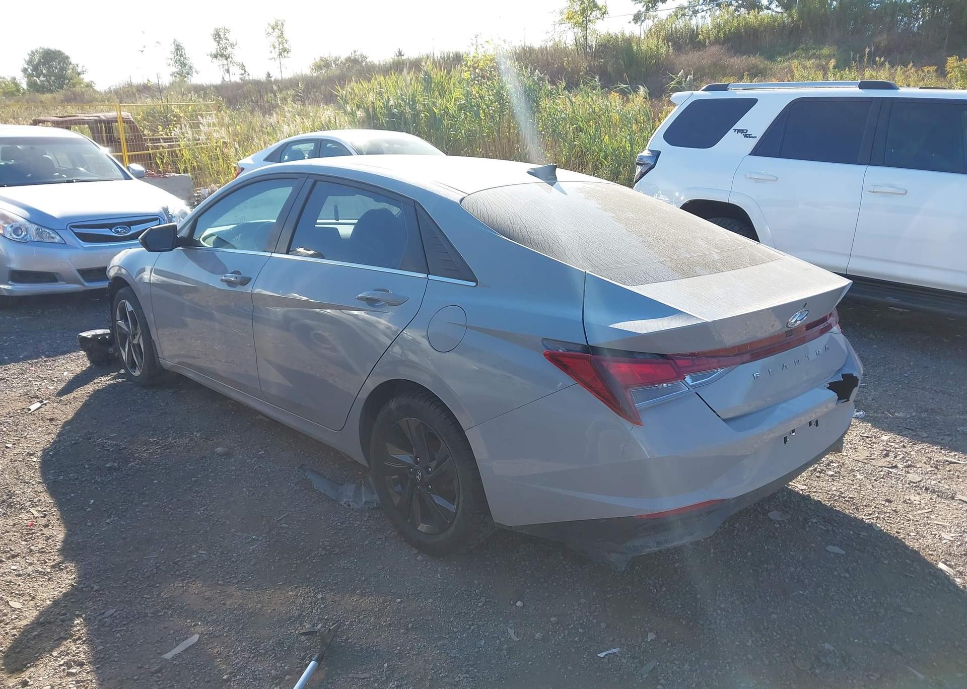 2021 HYUNDAI ELANTRA