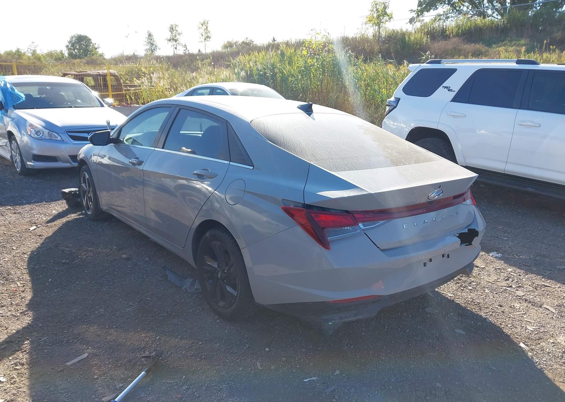 2021 HYUNDAI ELANTRA