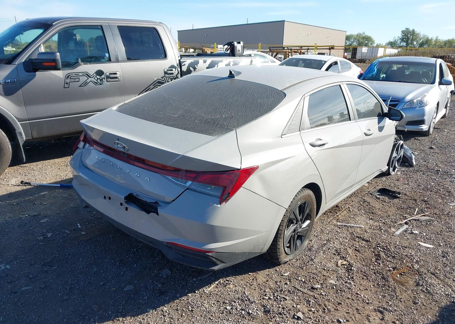 2021 HYUNDAI ELANTRA