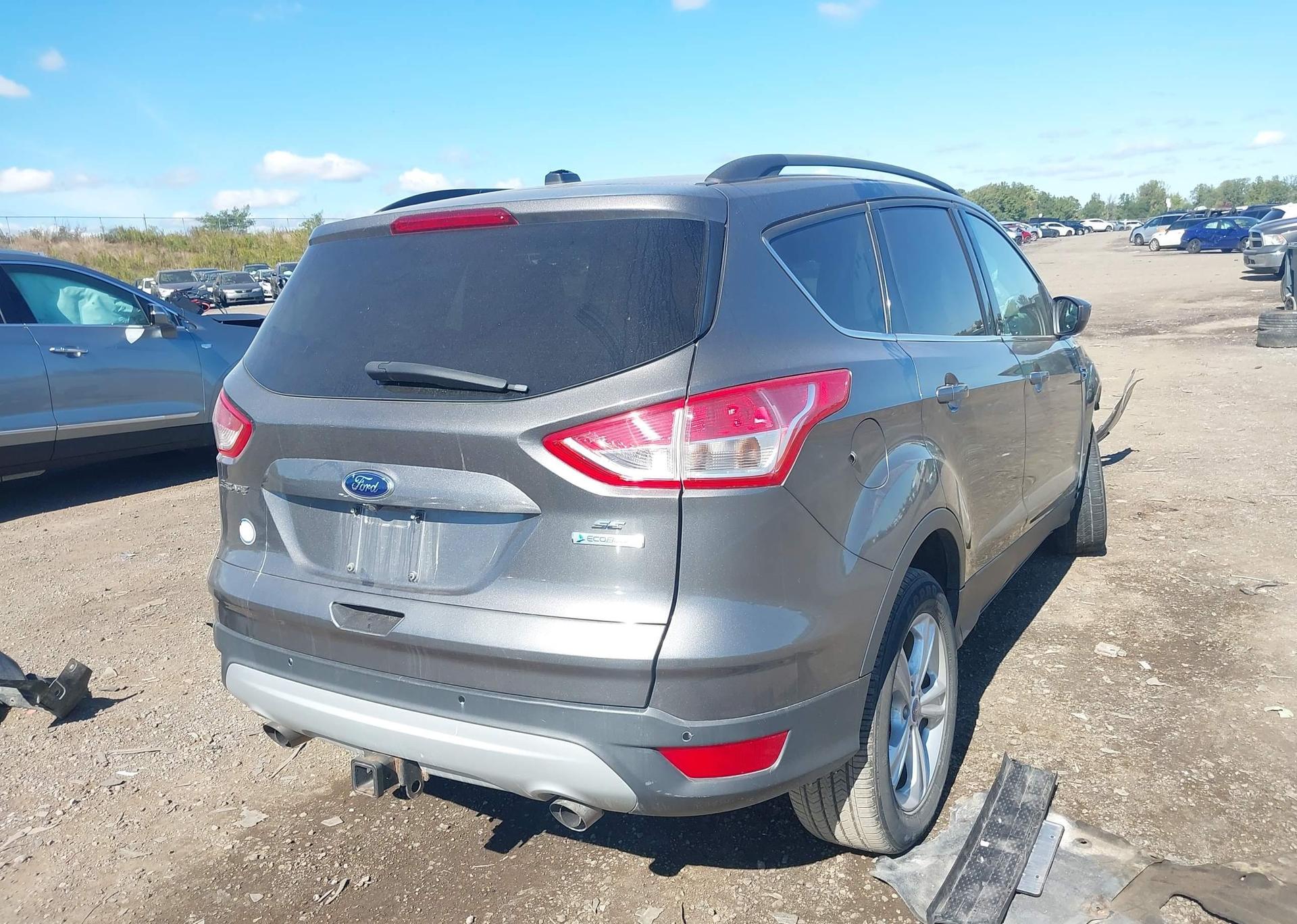 2014 FORD ESCAPE SE