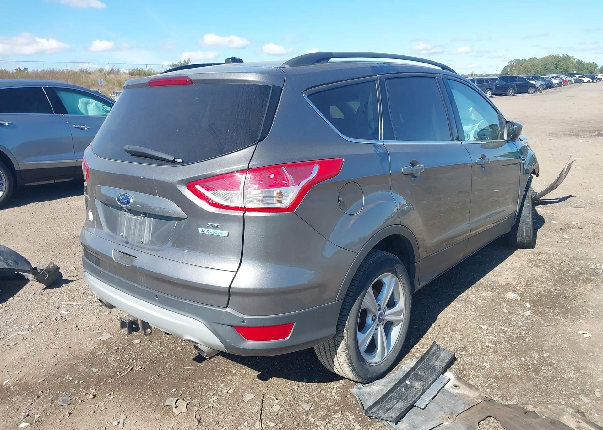 2014 FORD ESCAPE SE