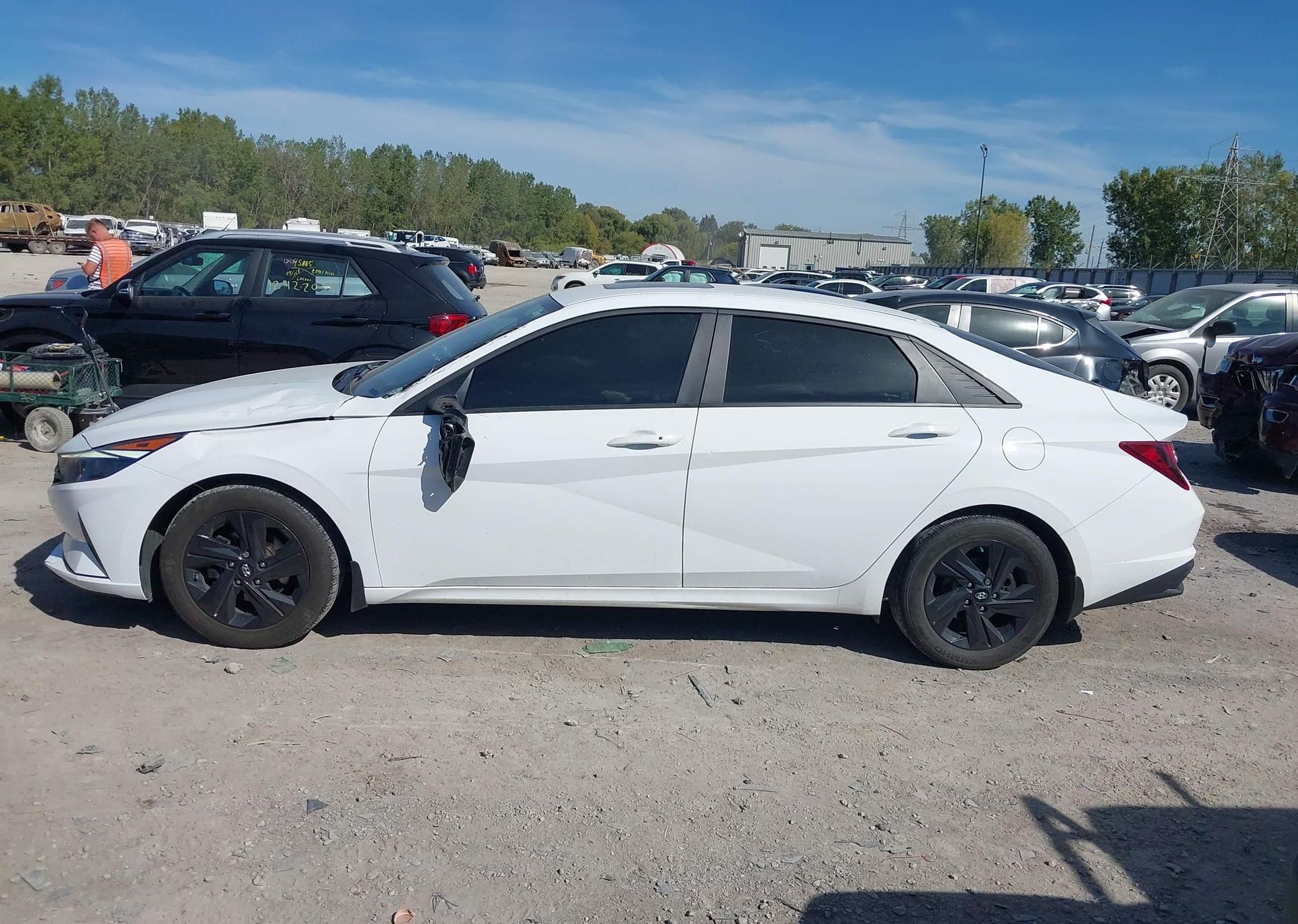 2021 HYUNDAI ELANTRA SEL