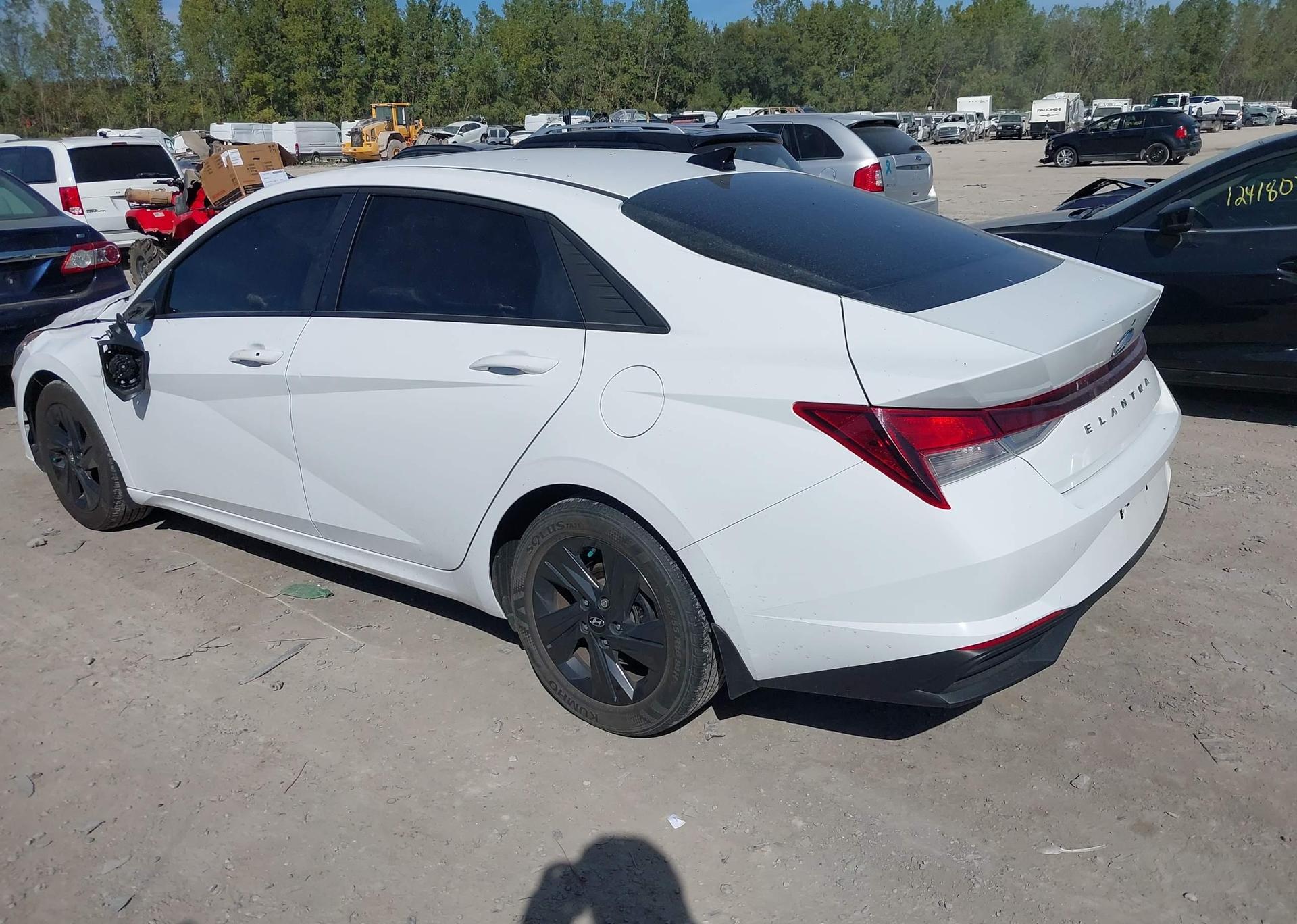 2021 HYUNDAI ELANTRA SEL