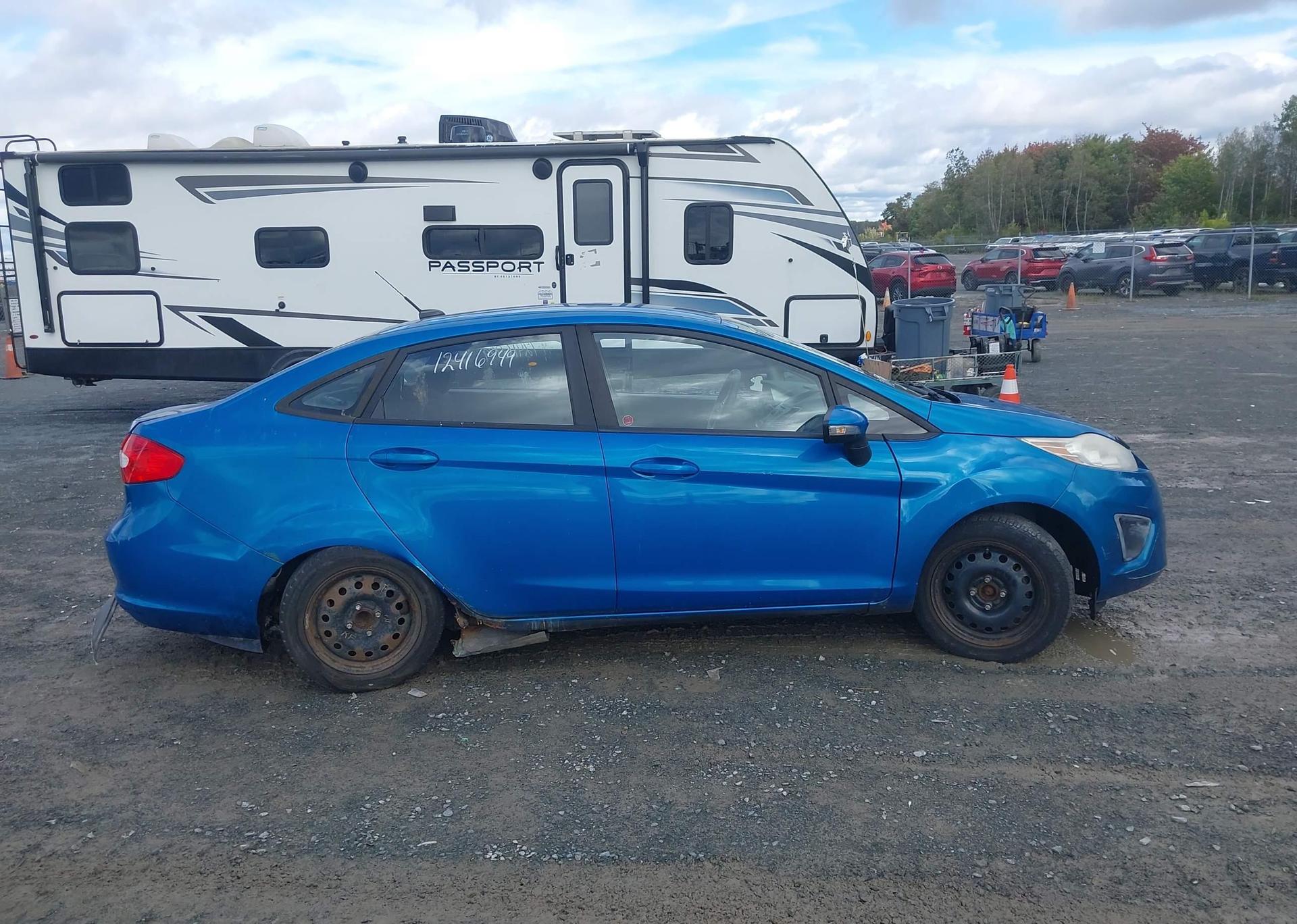 2012 FORD FIESTA SE
