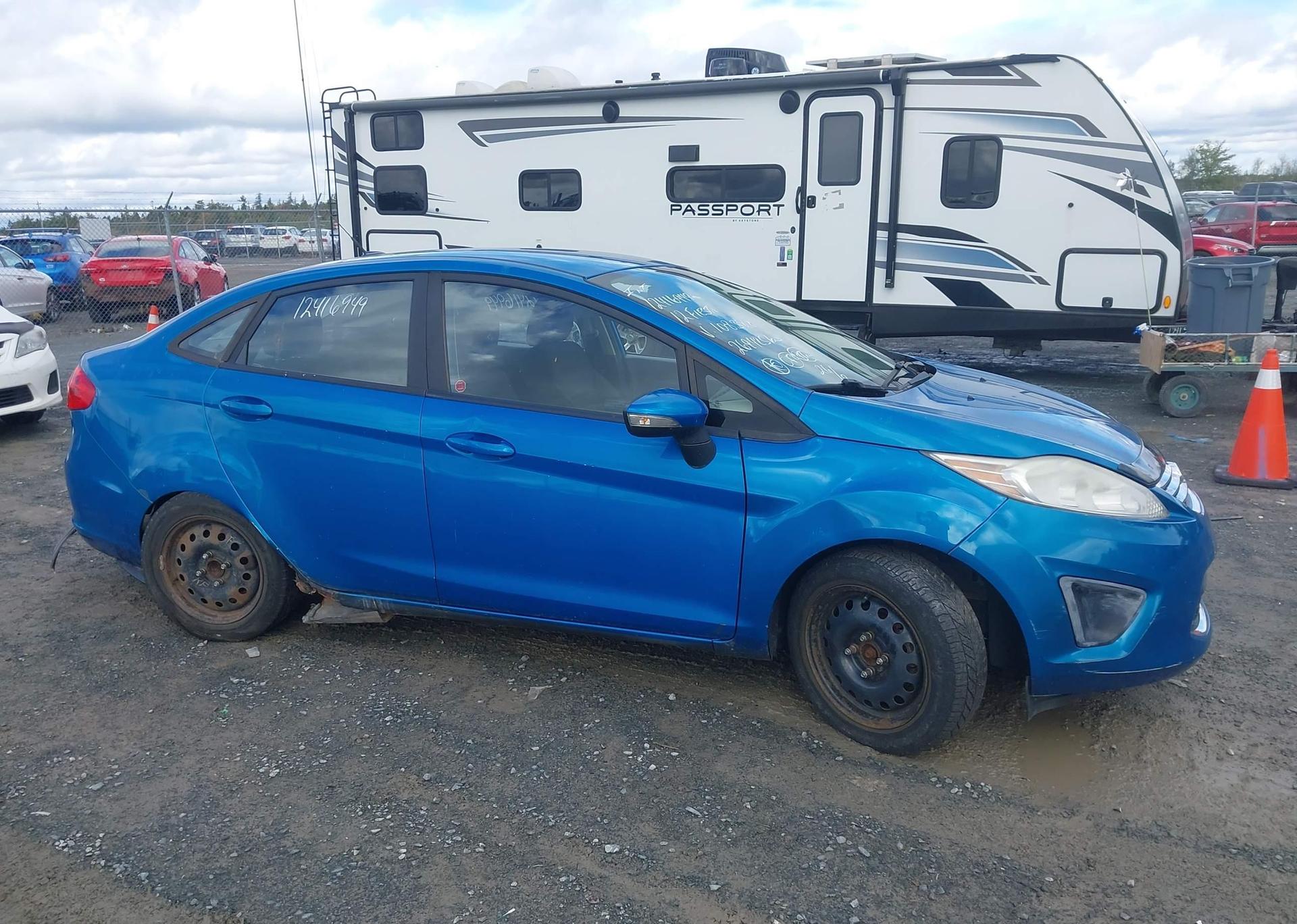 2012 FORD FIESTA SE