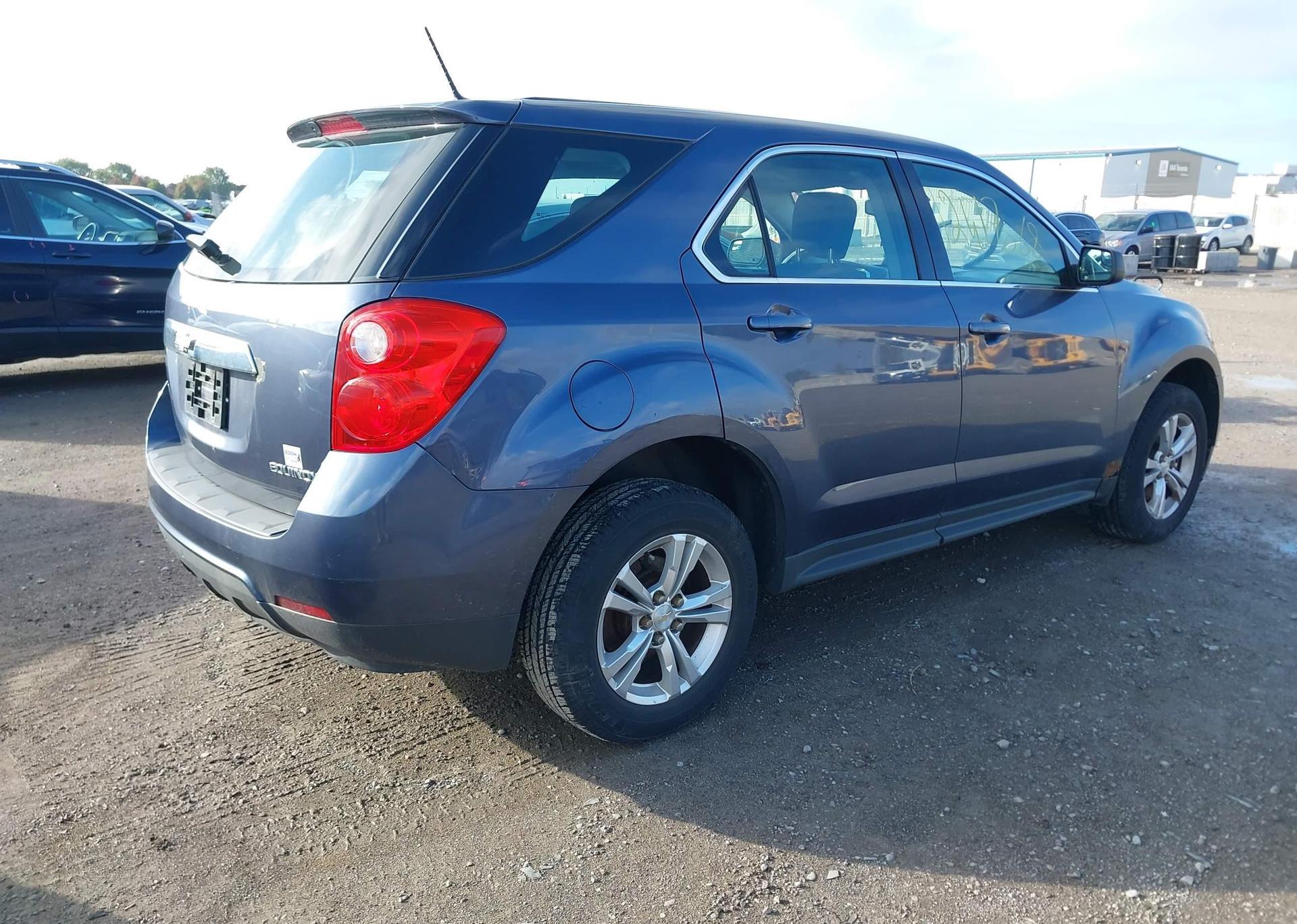 2013 CHEVROLET EQUINOX LS