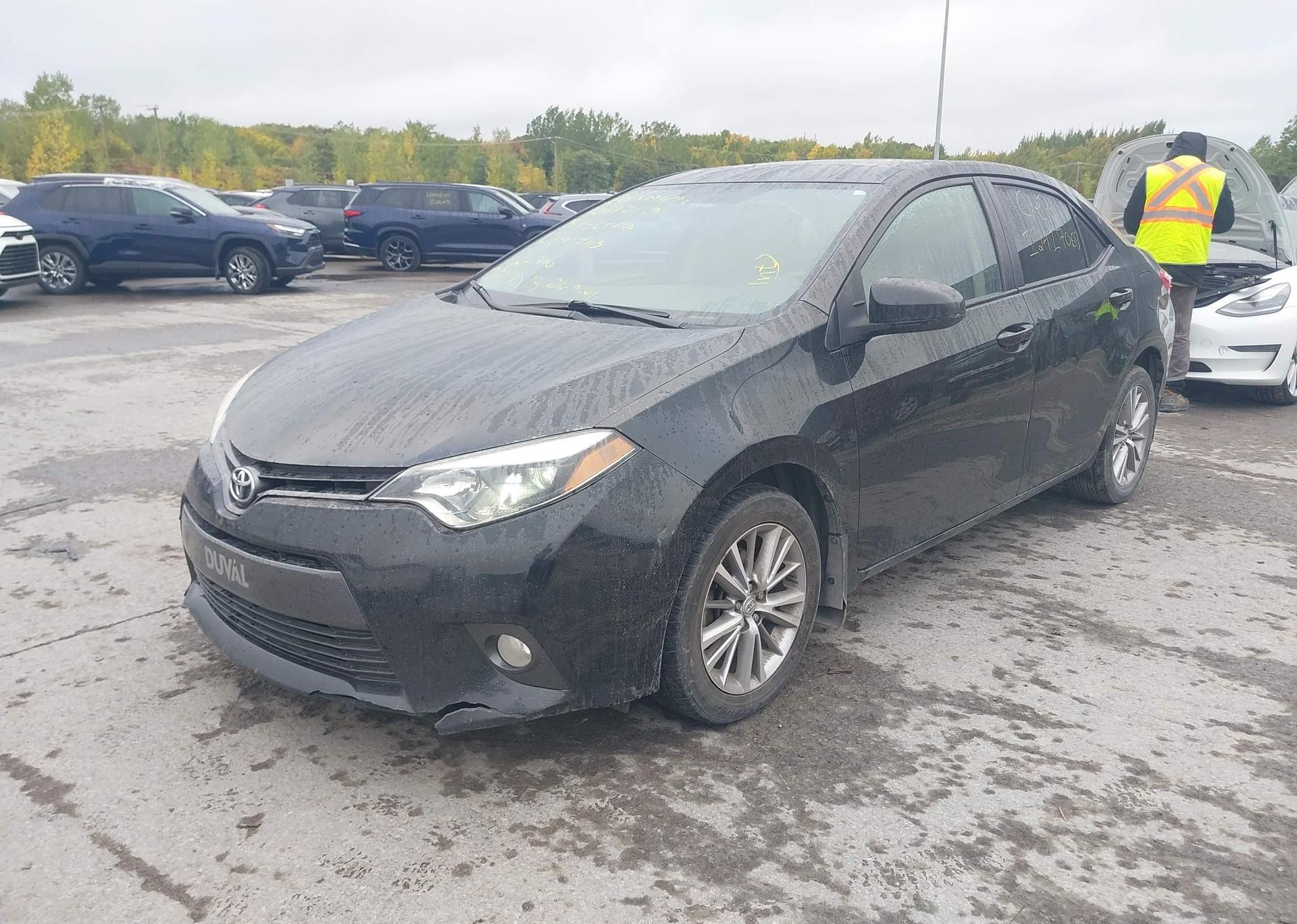 2015 TOYOTA COROLLA LE