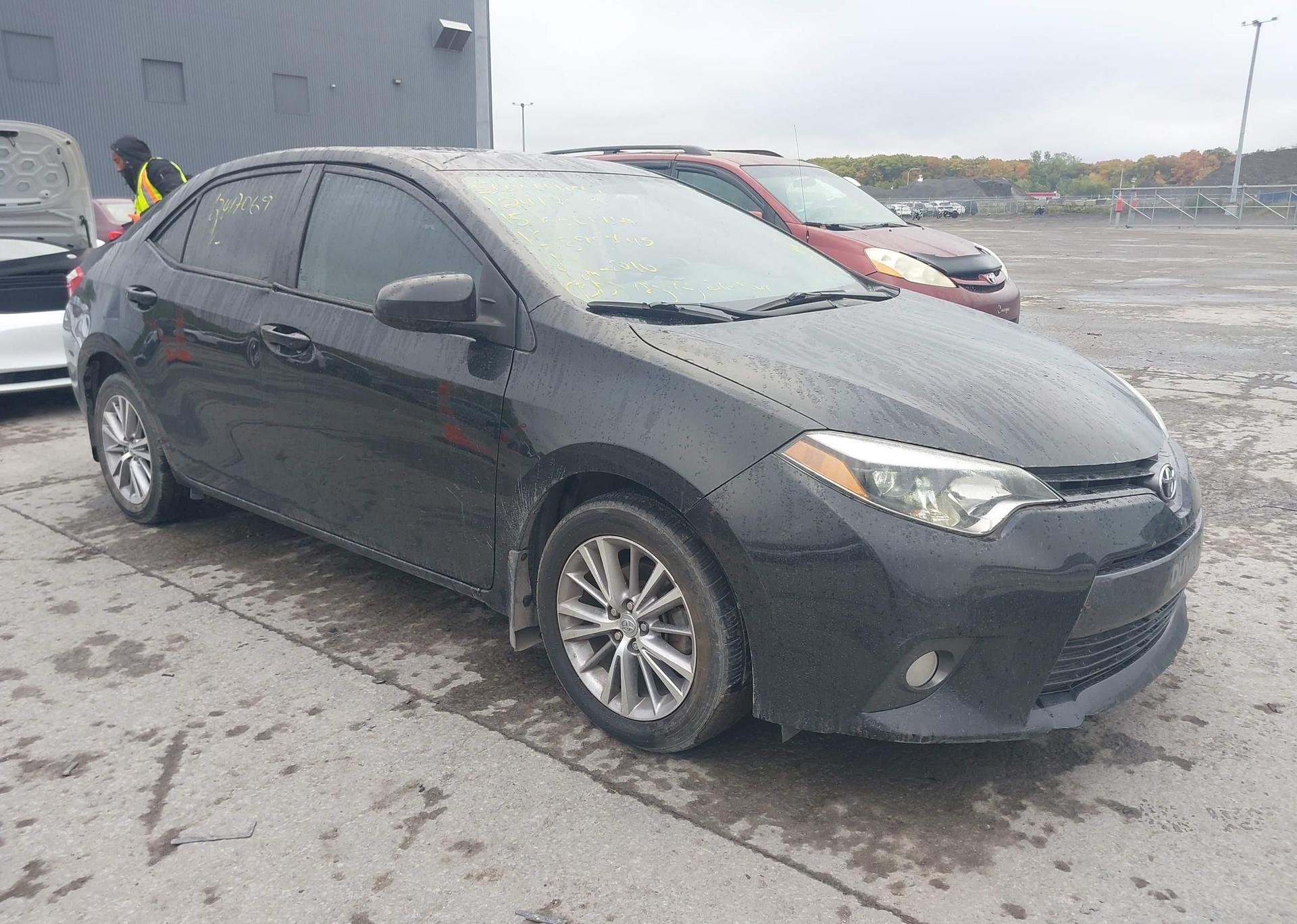 2015 TOYOTA COROLLA LE