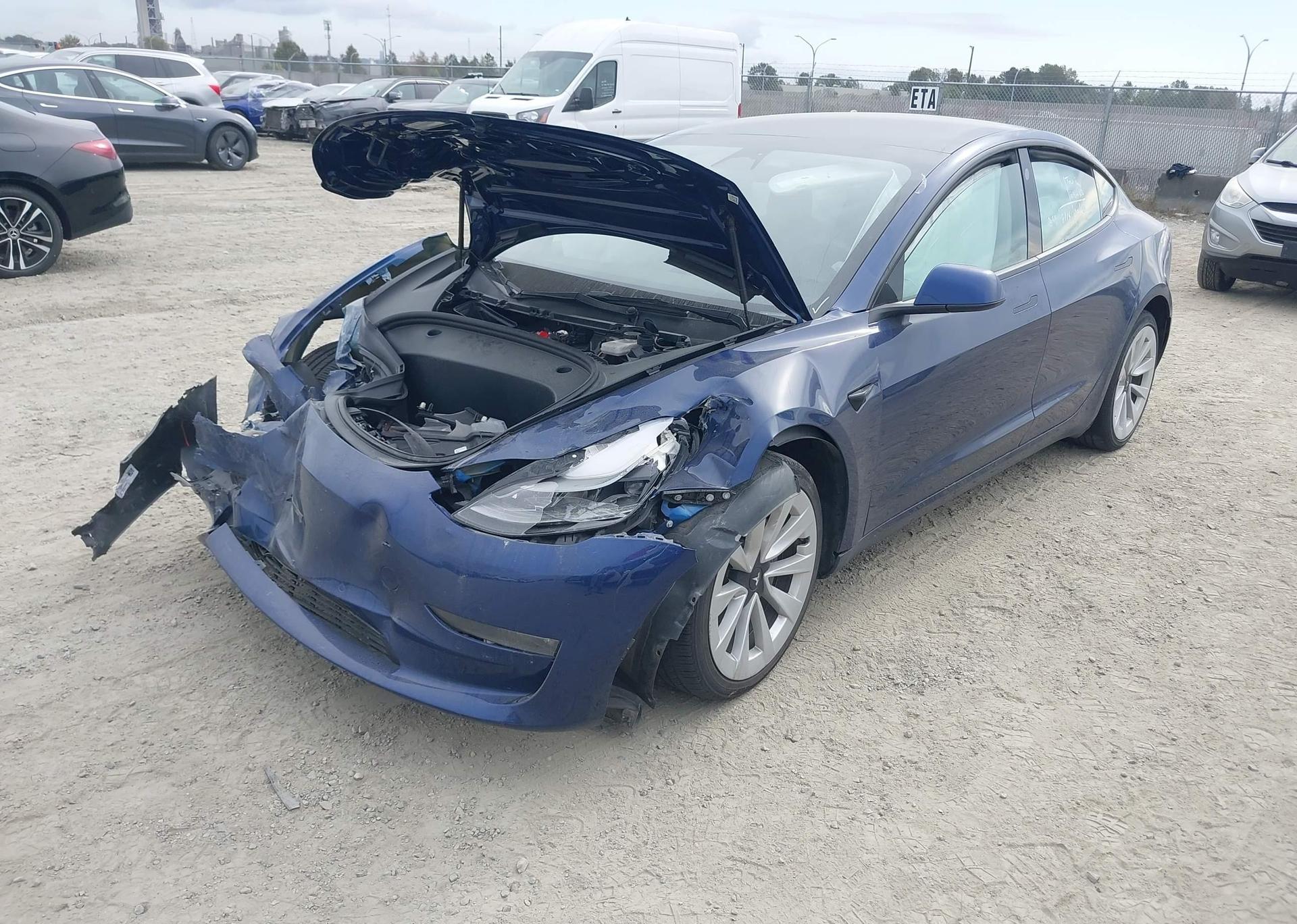2022 TESLA MODEL 3