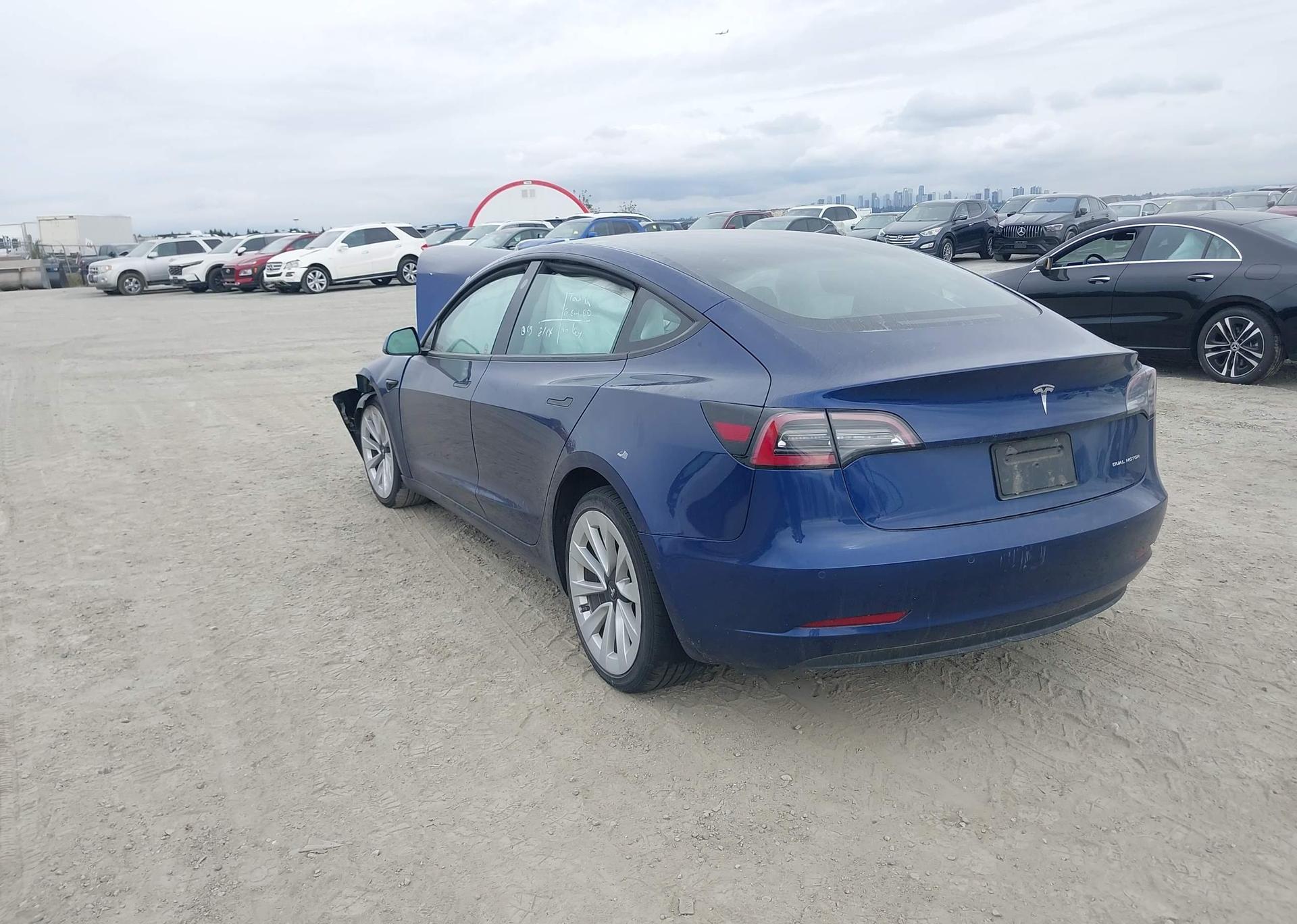 2022 TESLA MODEL 3