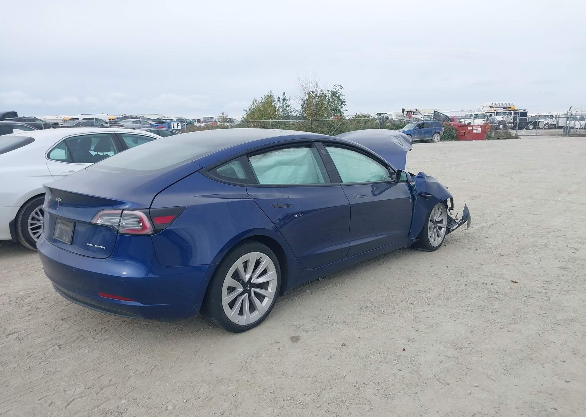 2022 TESLA MODEL 3