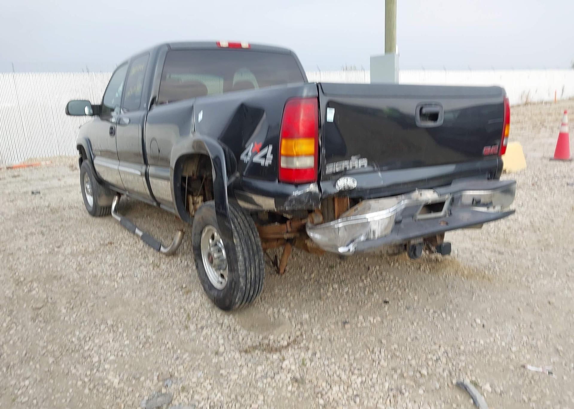 2003 GMC SIERRA K2500 HEAVY DUTY