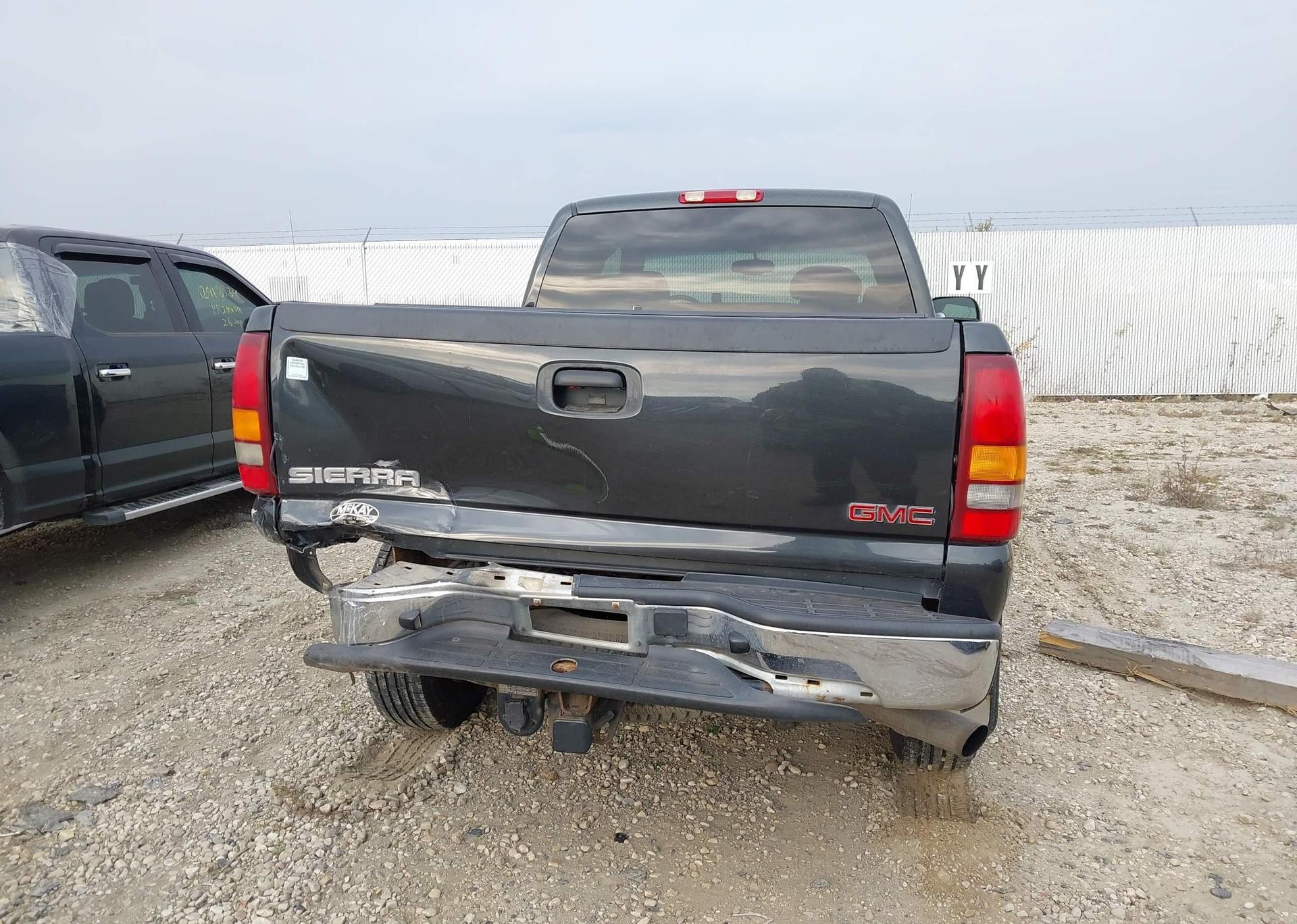 2003 GMC SIERRA K2500 HEAVY DUTY