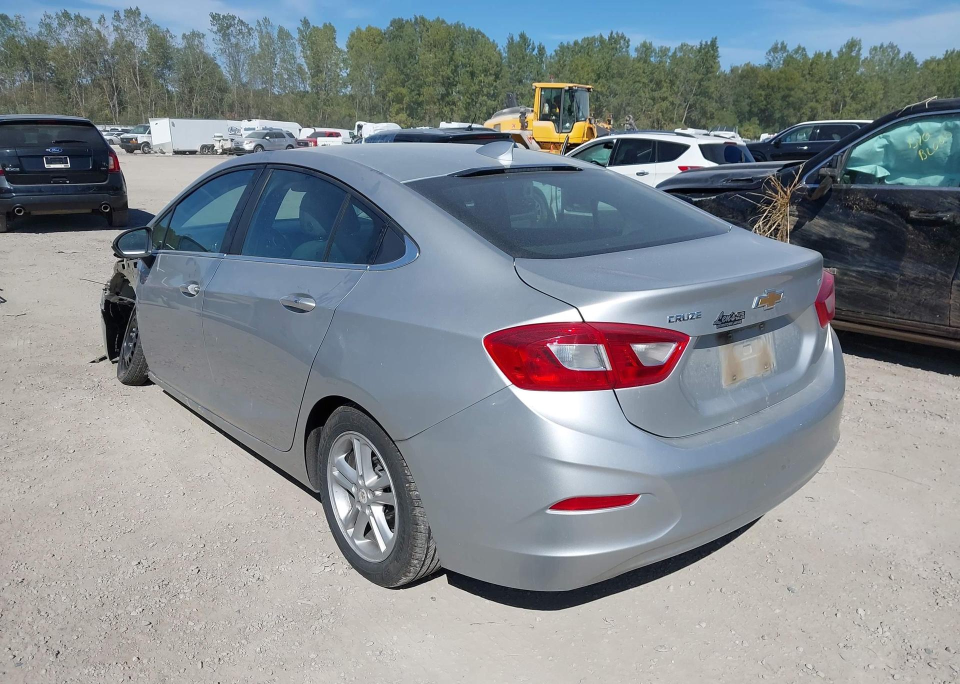 2016 CHEVROLET CRUZE LT AUTO