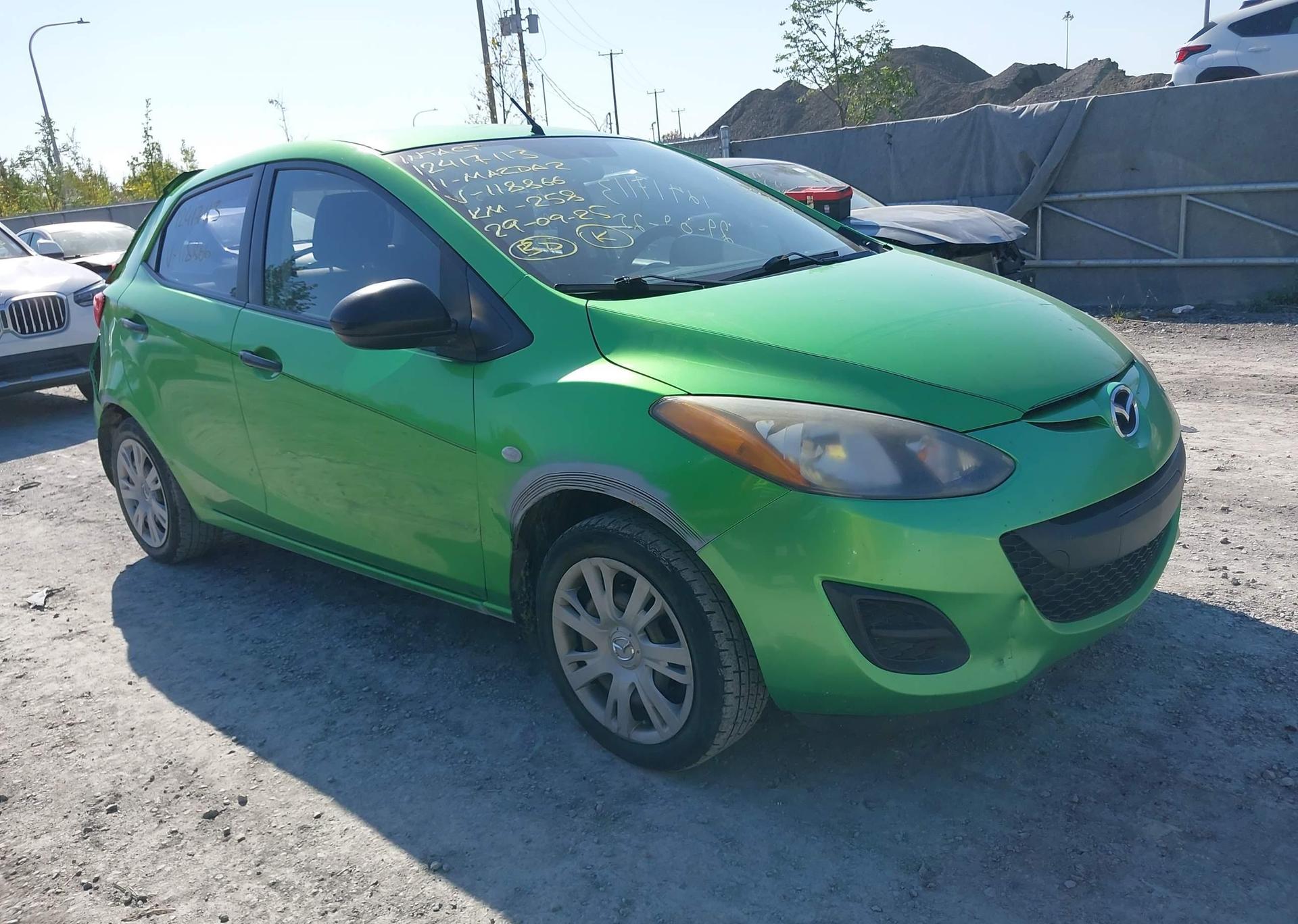 2011 MAZDA MAZDA2