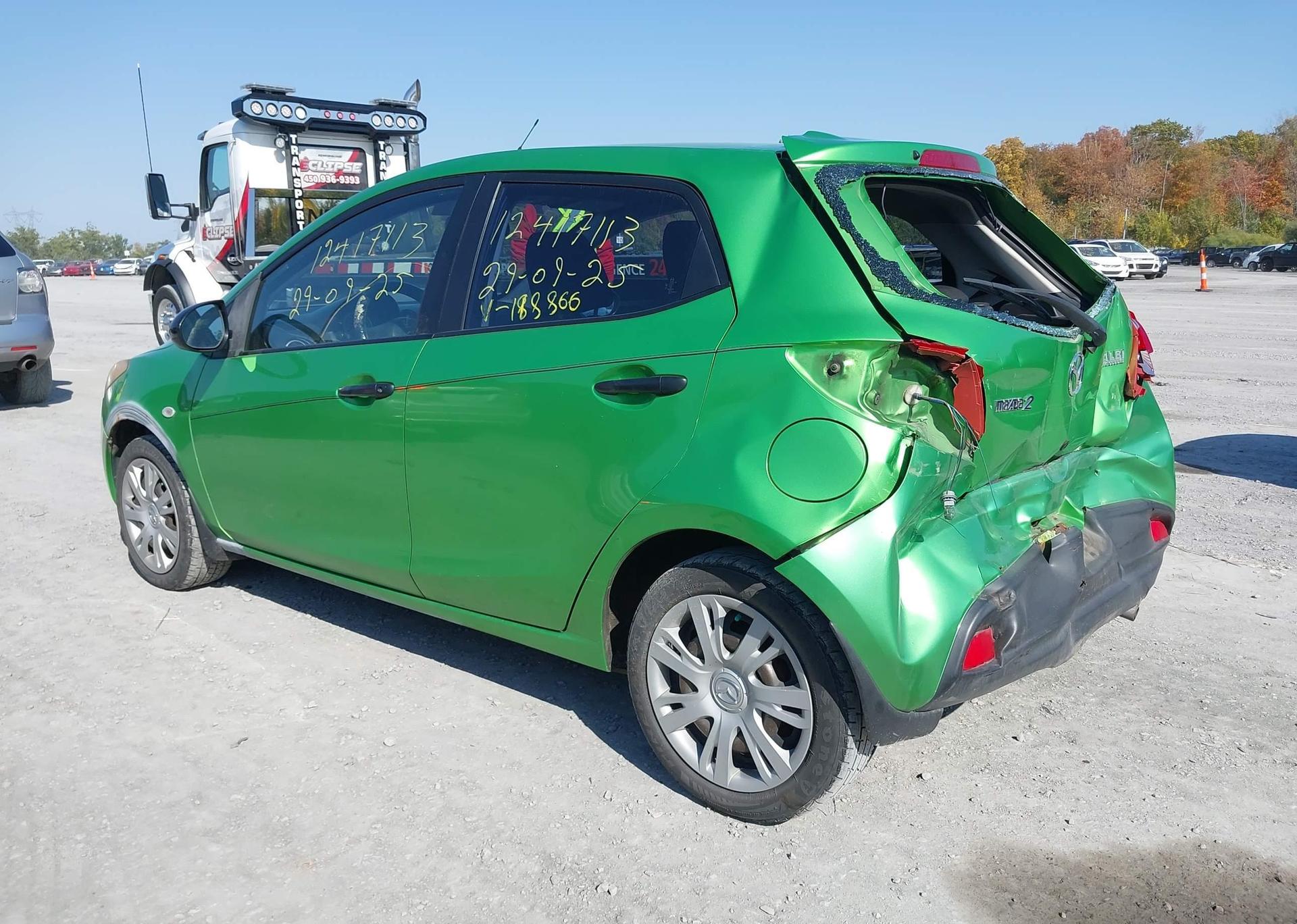 2011 MAZDA MAZDA2