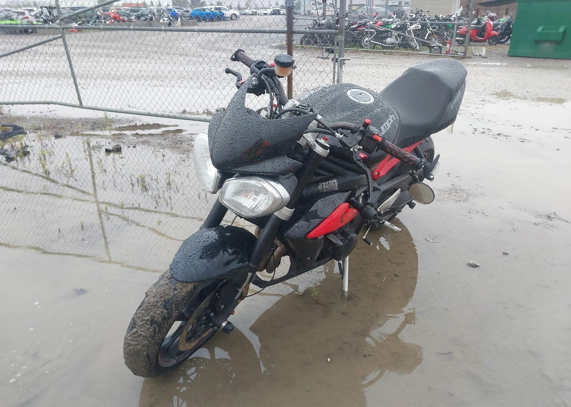 2013 TRIUMPH MOTORCYCLE STREET TRIPLE R