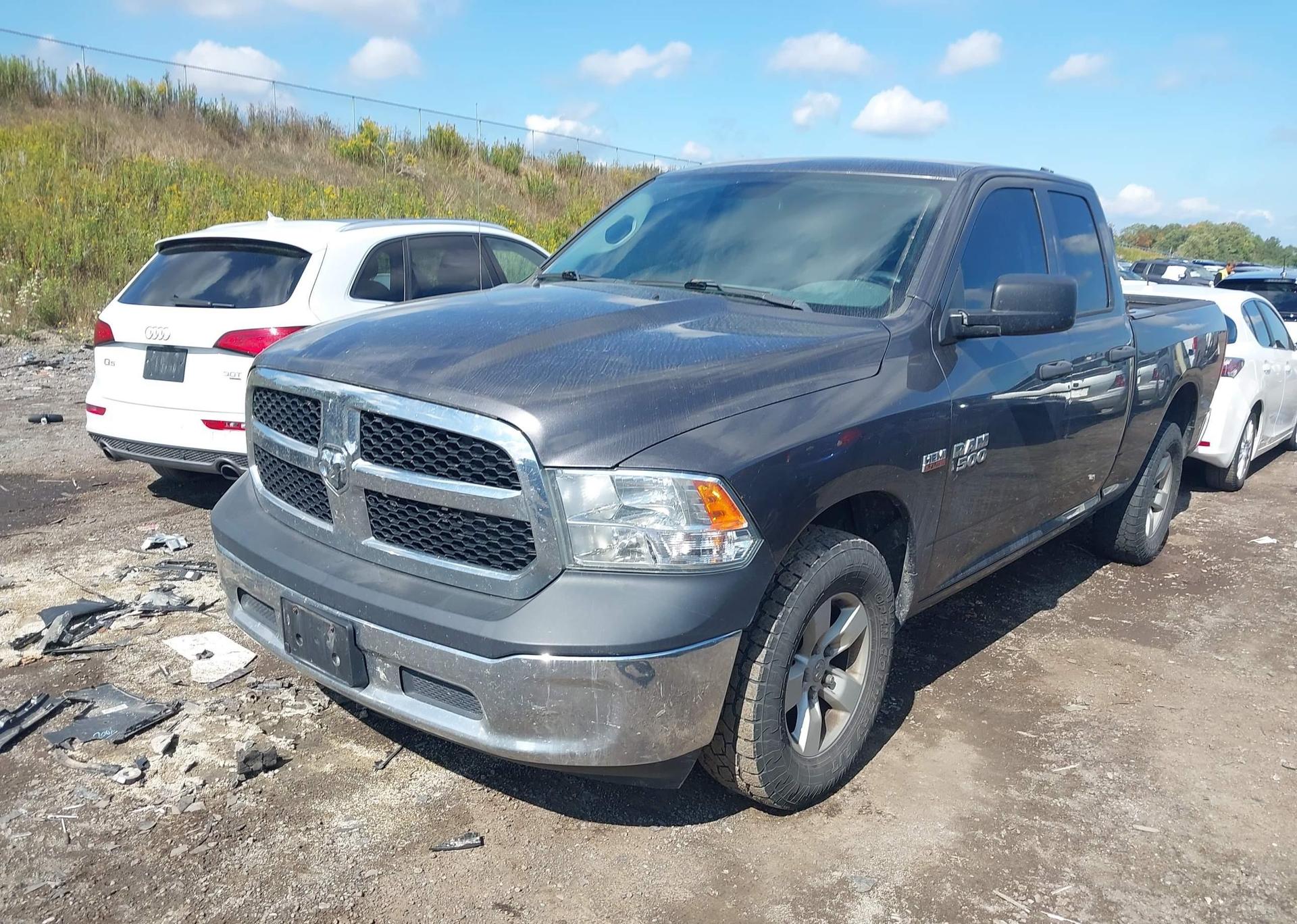 2016 RAM 1500 ST