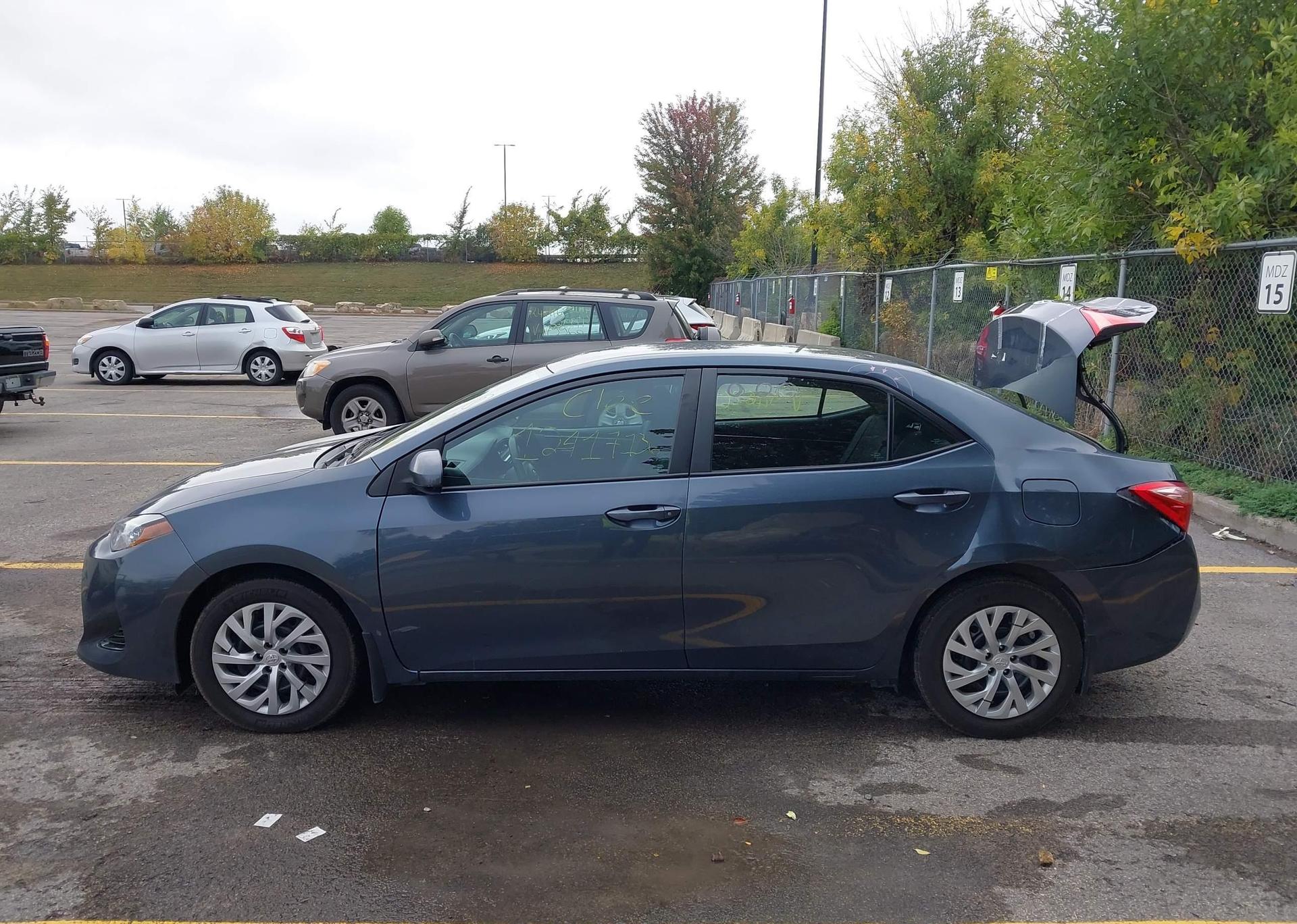 2017 TOYOTA COROLLA