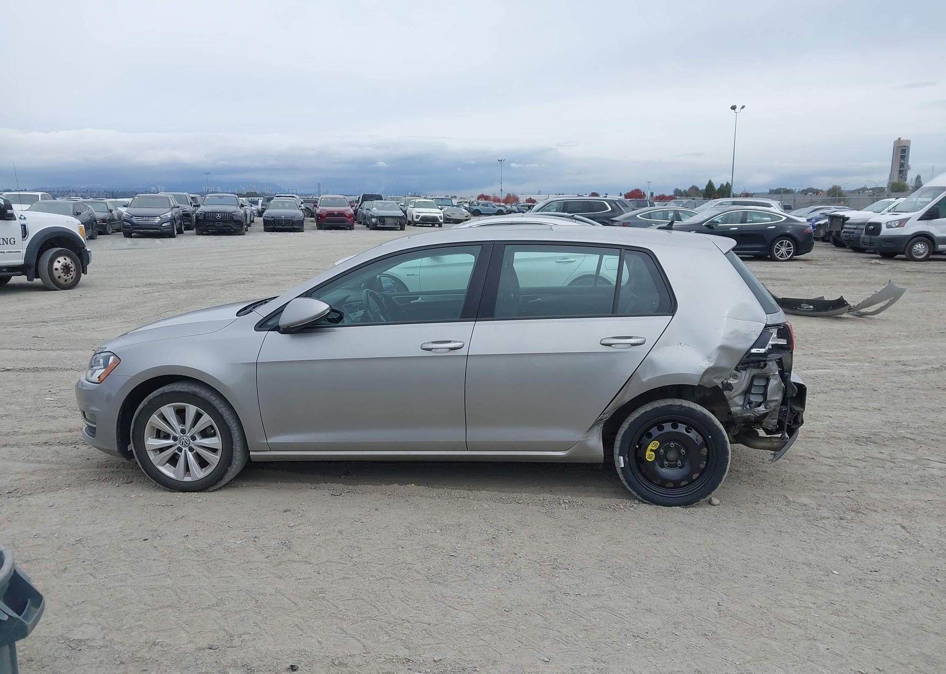 2017 VOLKSWAGEN GOLF S