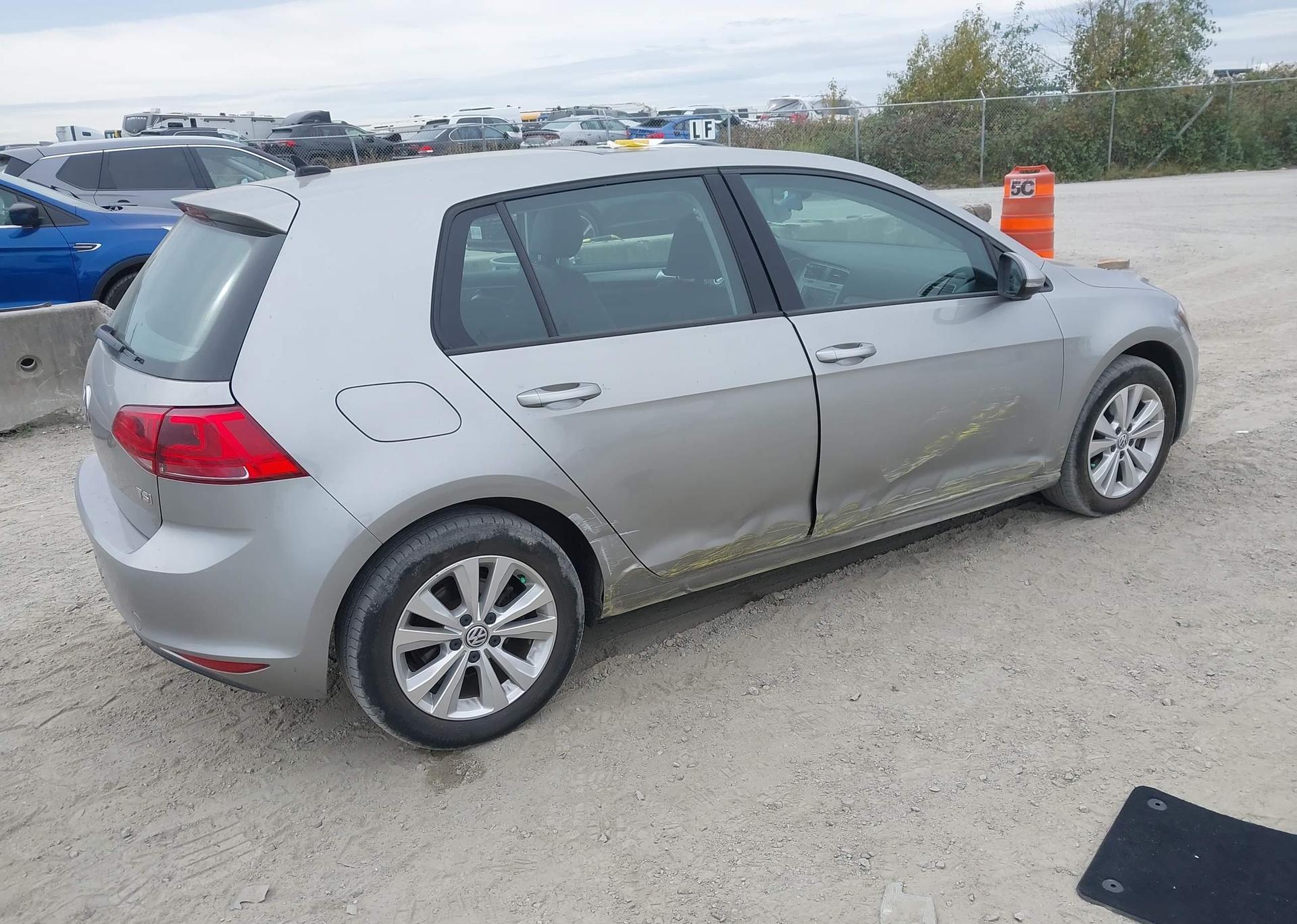 2017 VOLKSWAGEN GOLF S