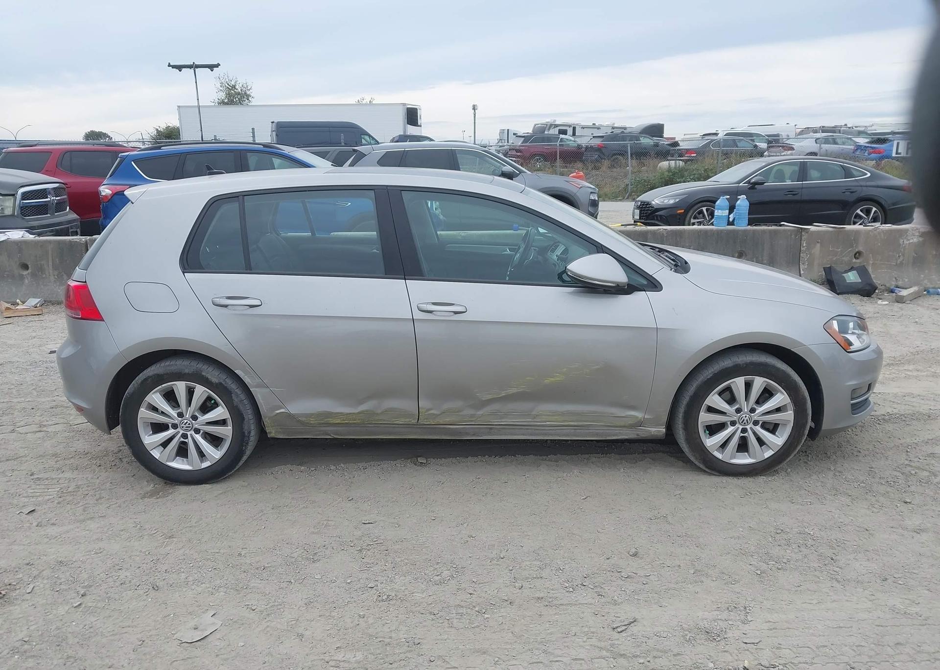 2017 VOLKSWAGEN GOLF S