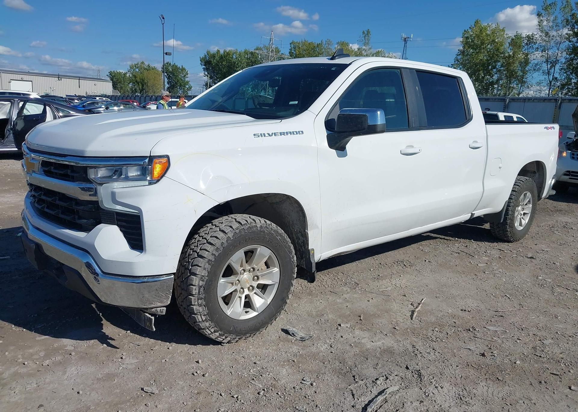 2025 CHEVROLET SILVERADO K1500 LT