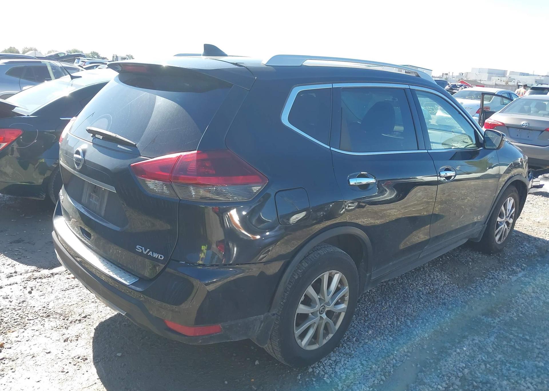 2020 NISSAN ROGUE