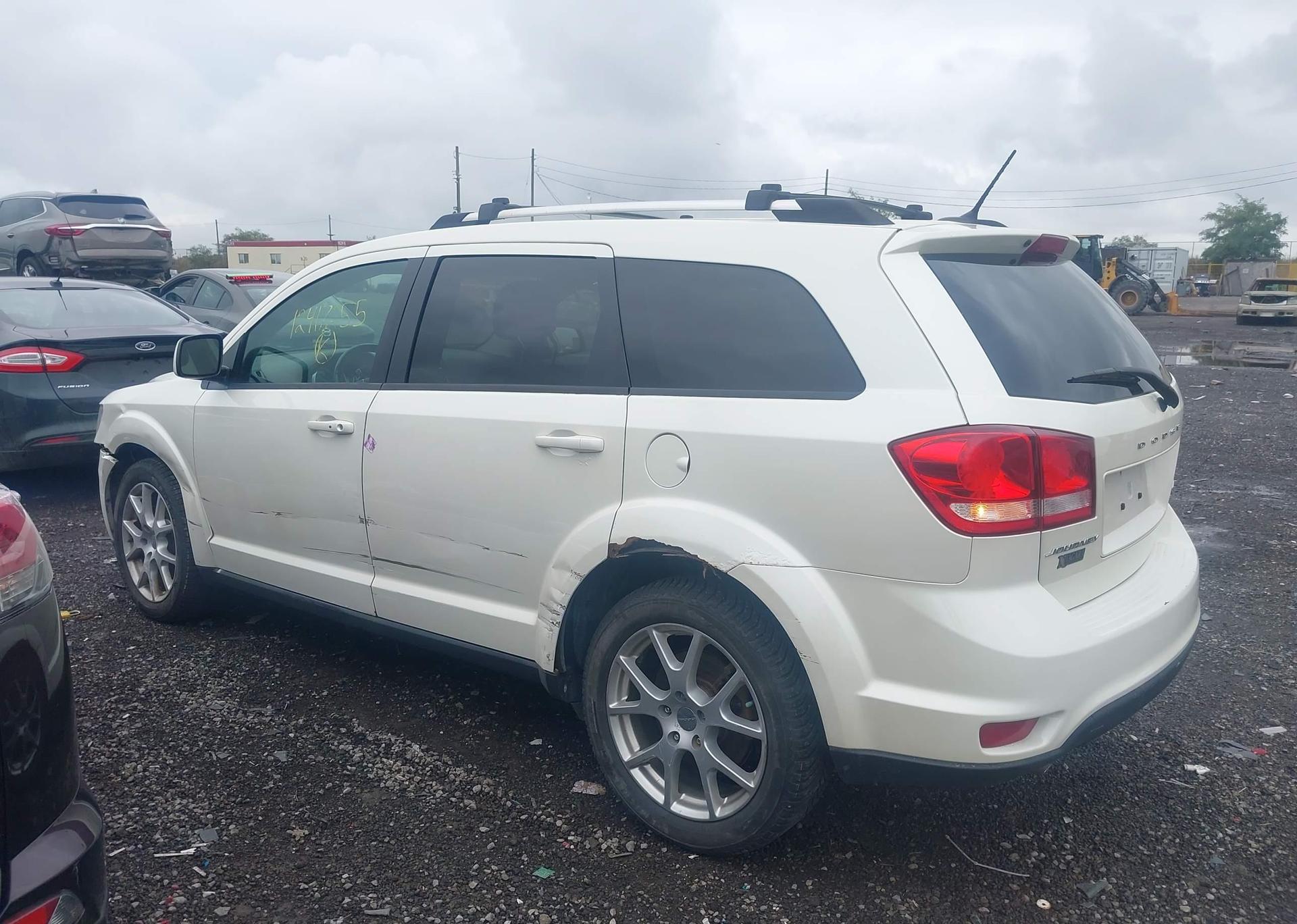 2014 DODGE JOURNEY SXT