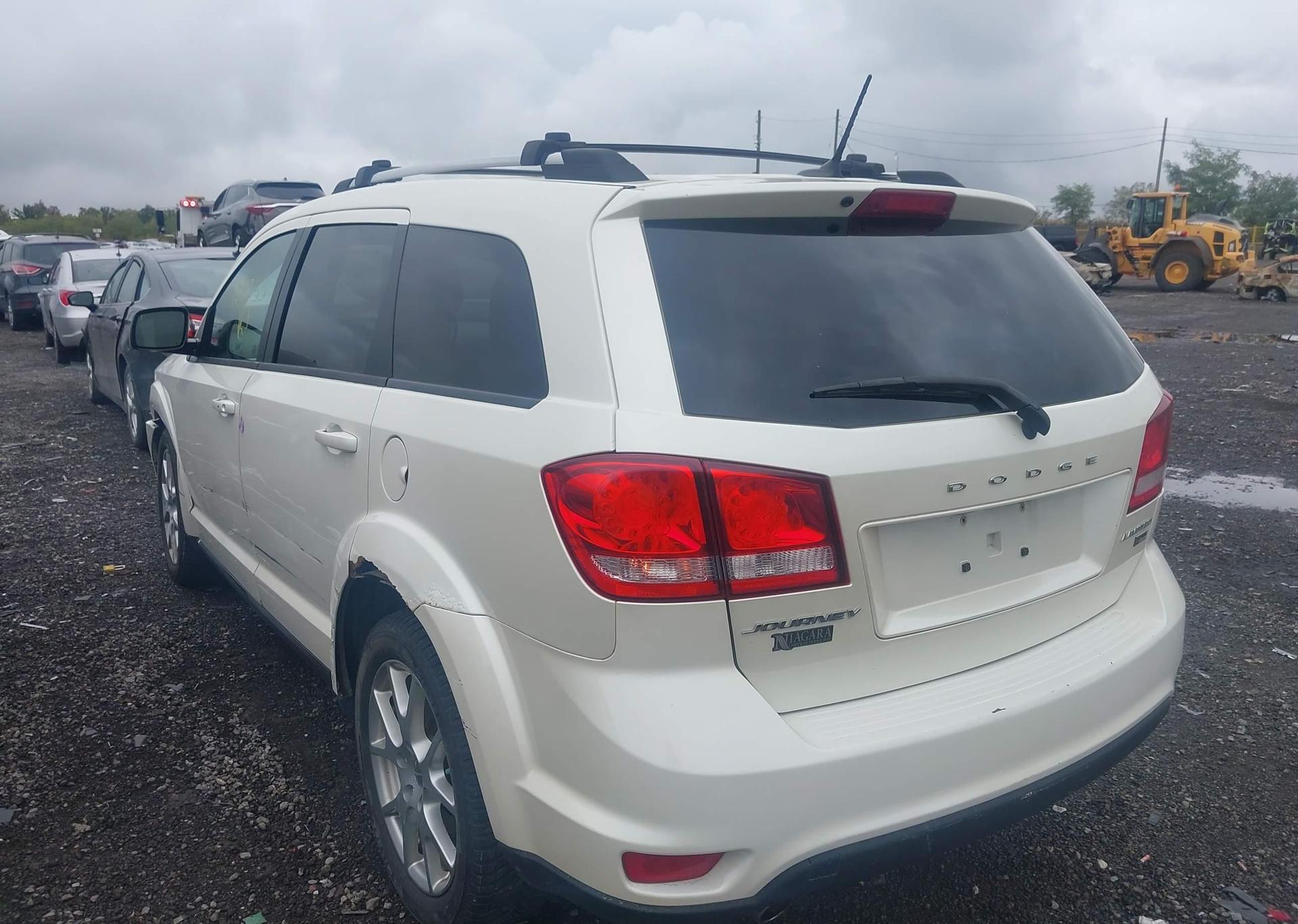 2014 DODGE JOURNEY SXT