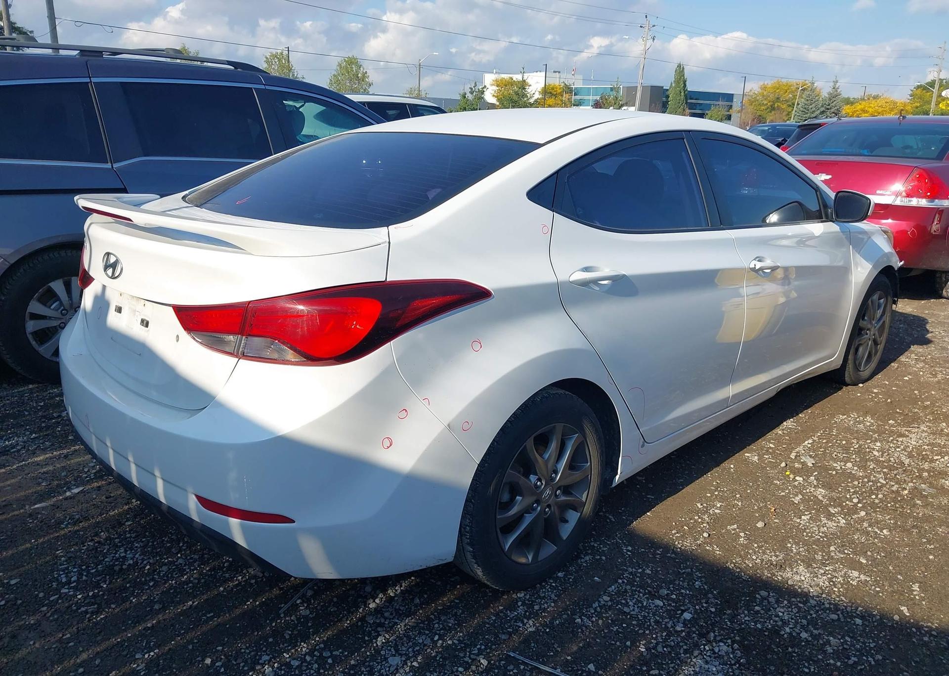 2016 HYUNDAI ELANTRA SE
