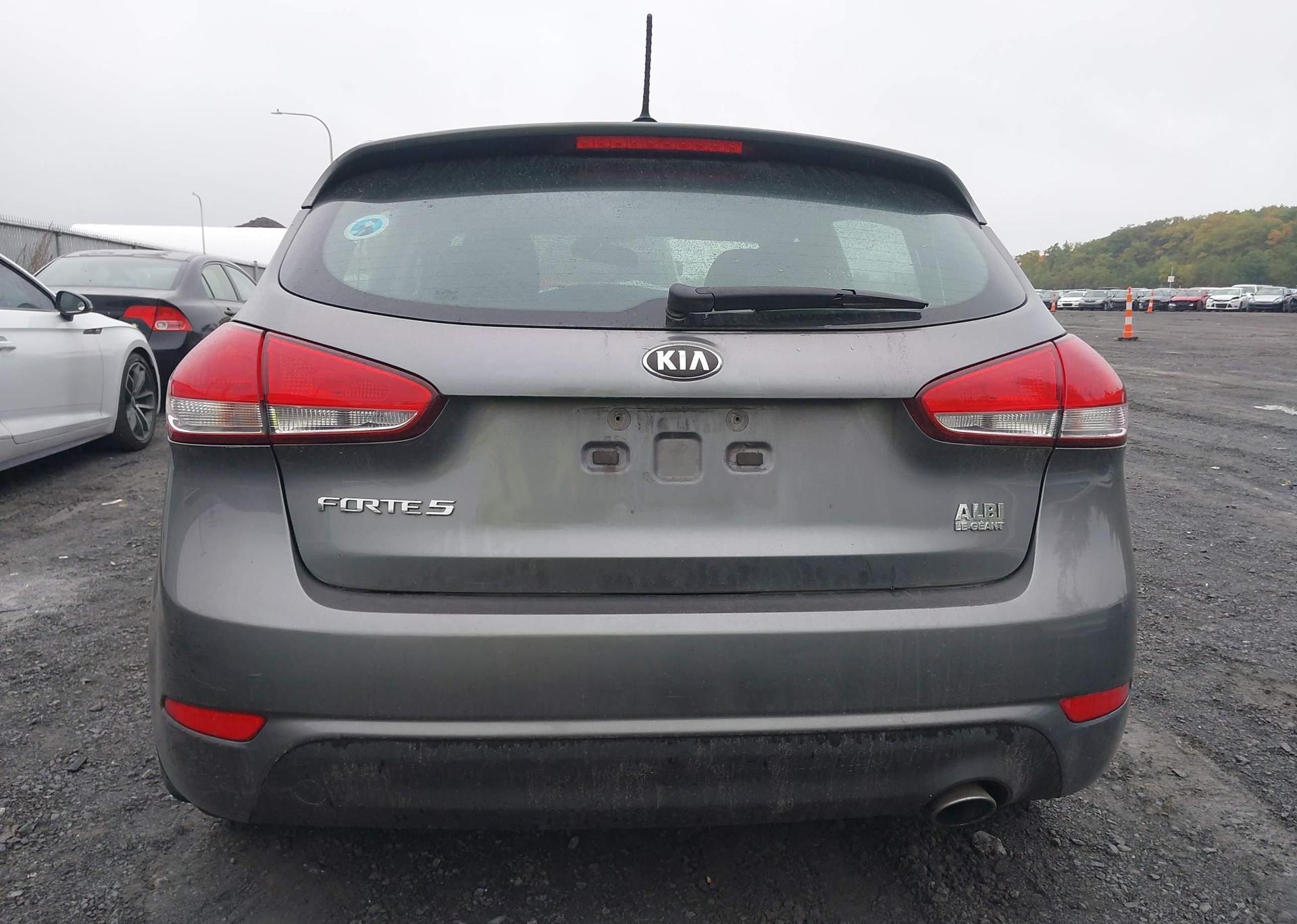 2015 KIA FORTE 2.0L LX+