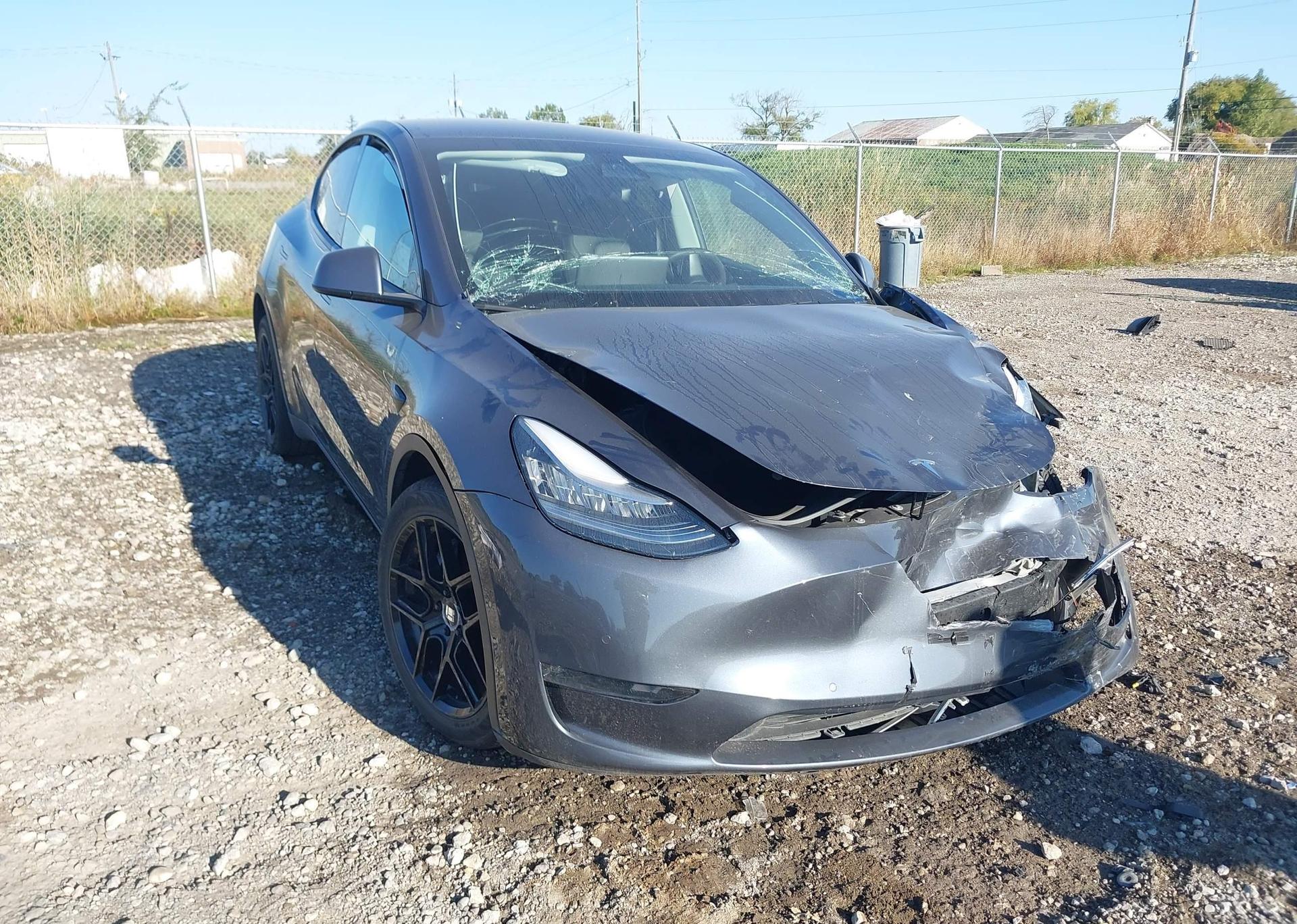 2020 TESLA MODEL Y LONG RANGE