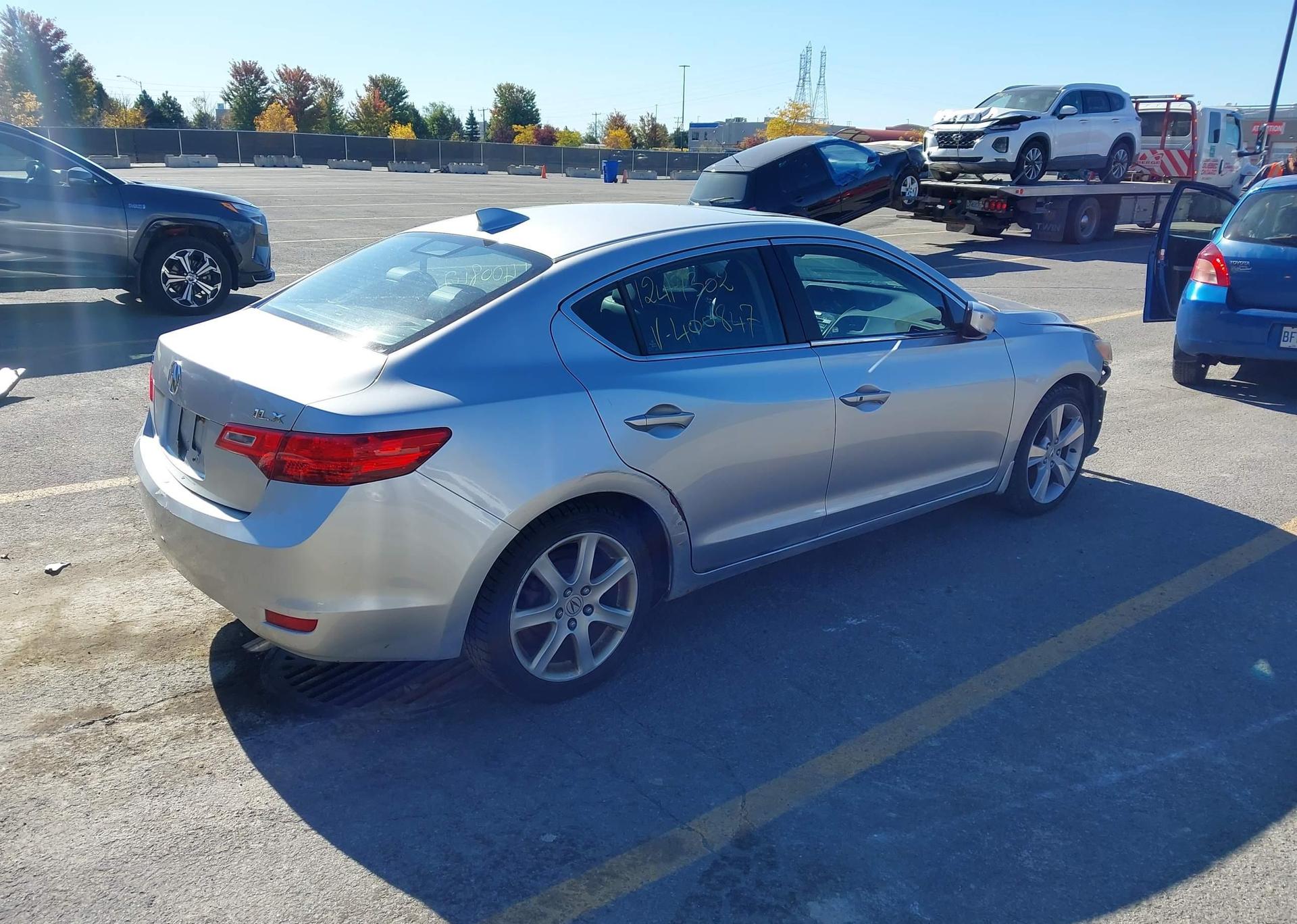 2015 ACURA ILX 20 TECH