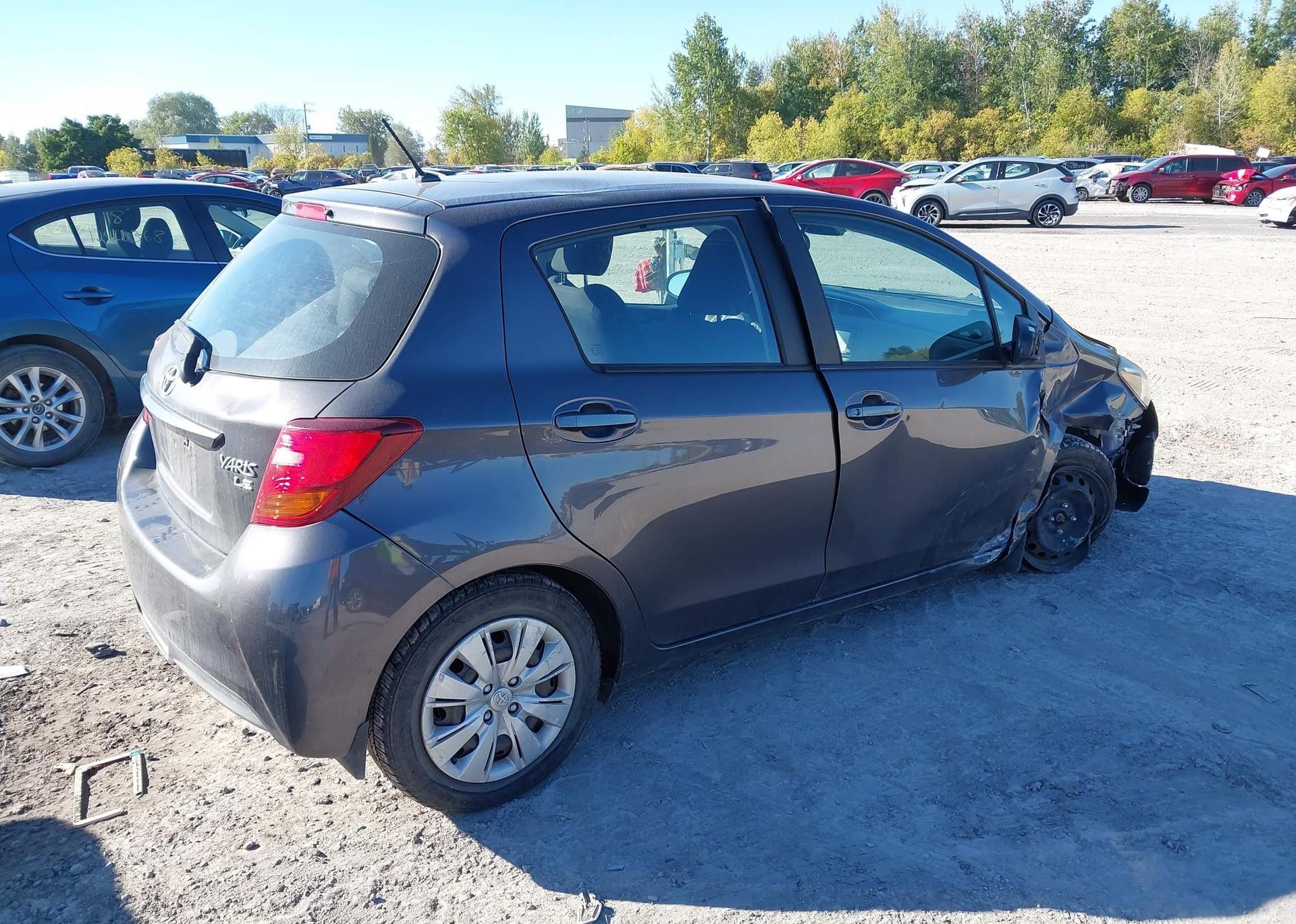 2017 TOYOTA YARIS