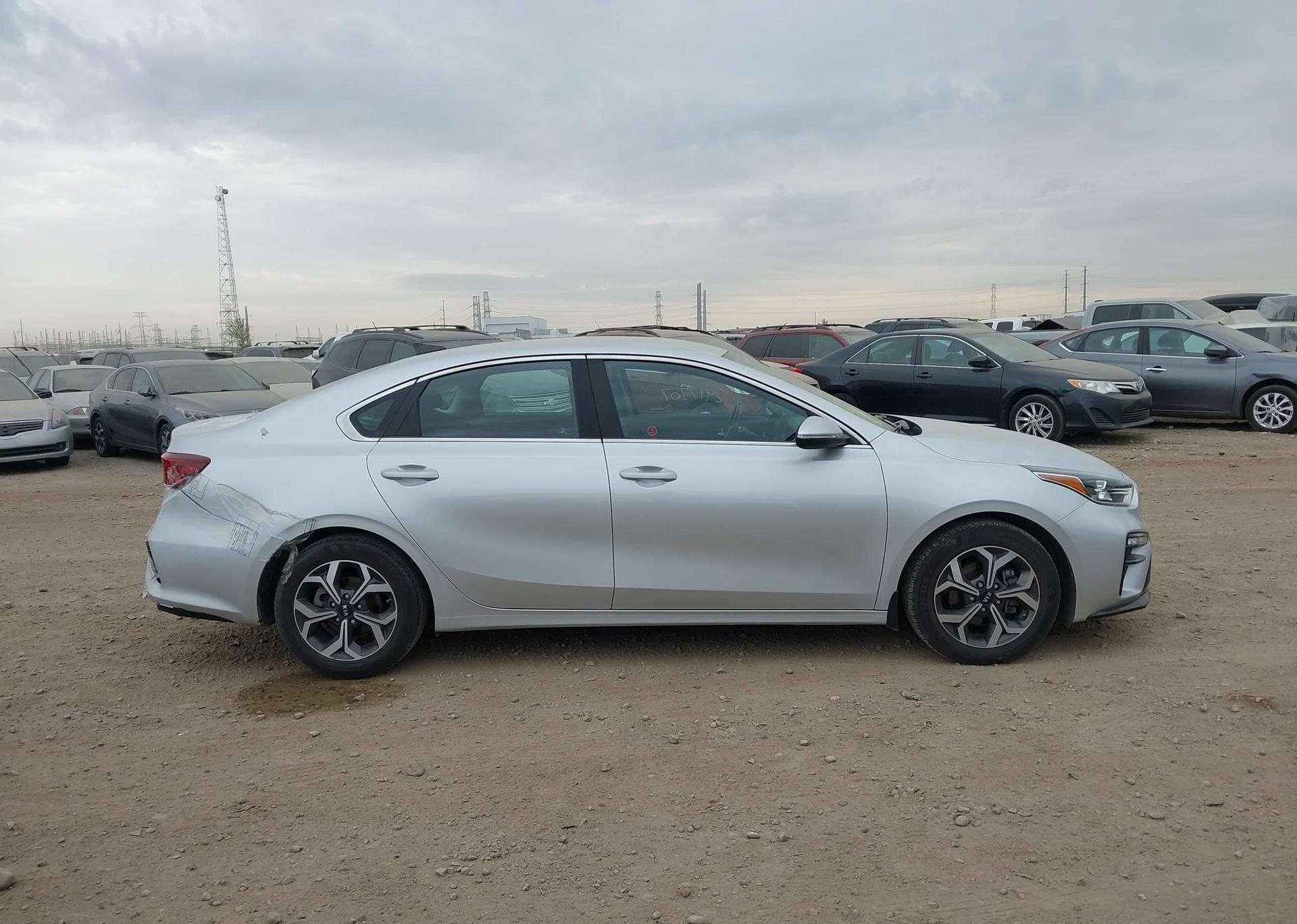 2019 KIA FORTE EX