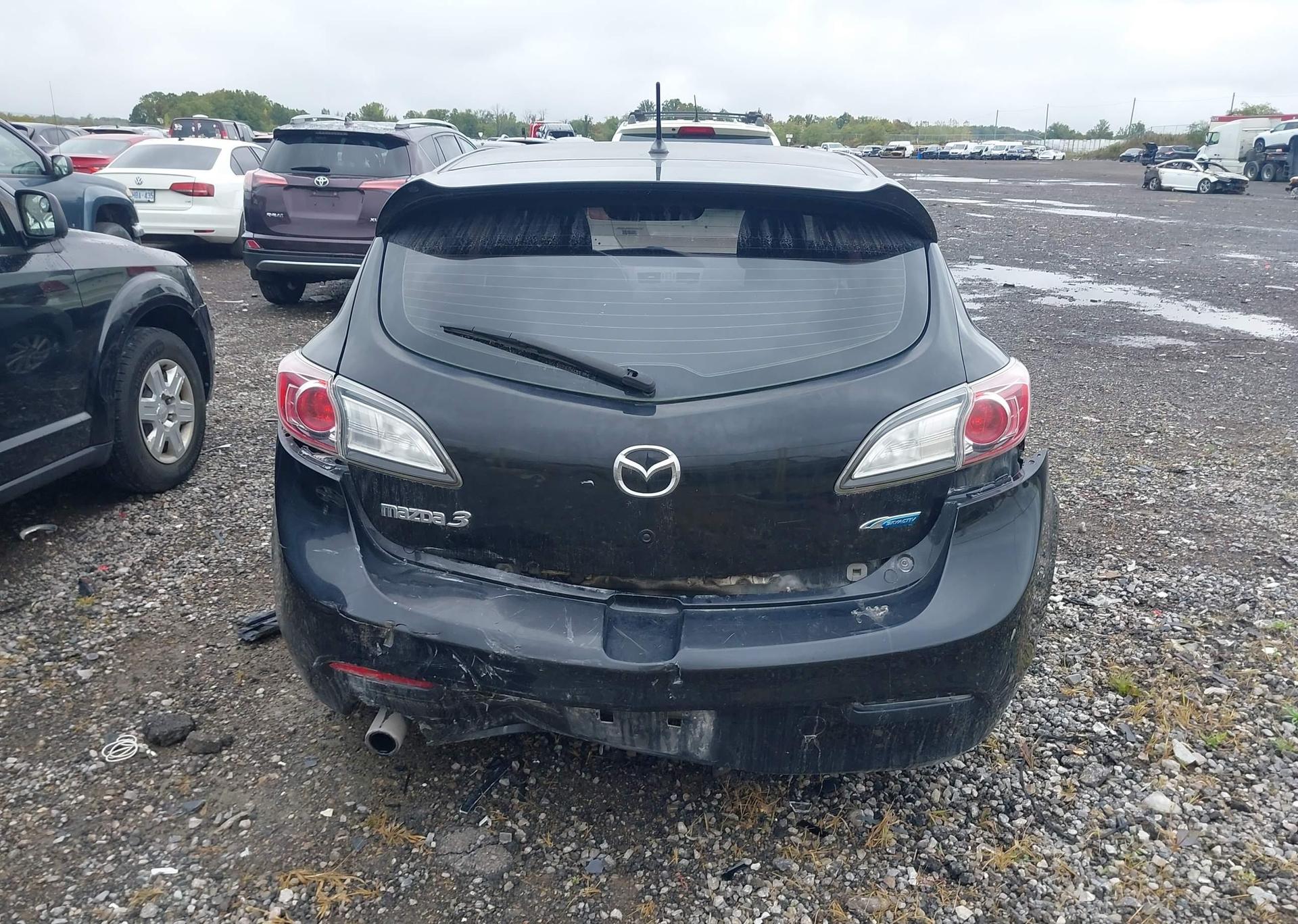 2012 MAZDA MAZDA3 GS-SKY