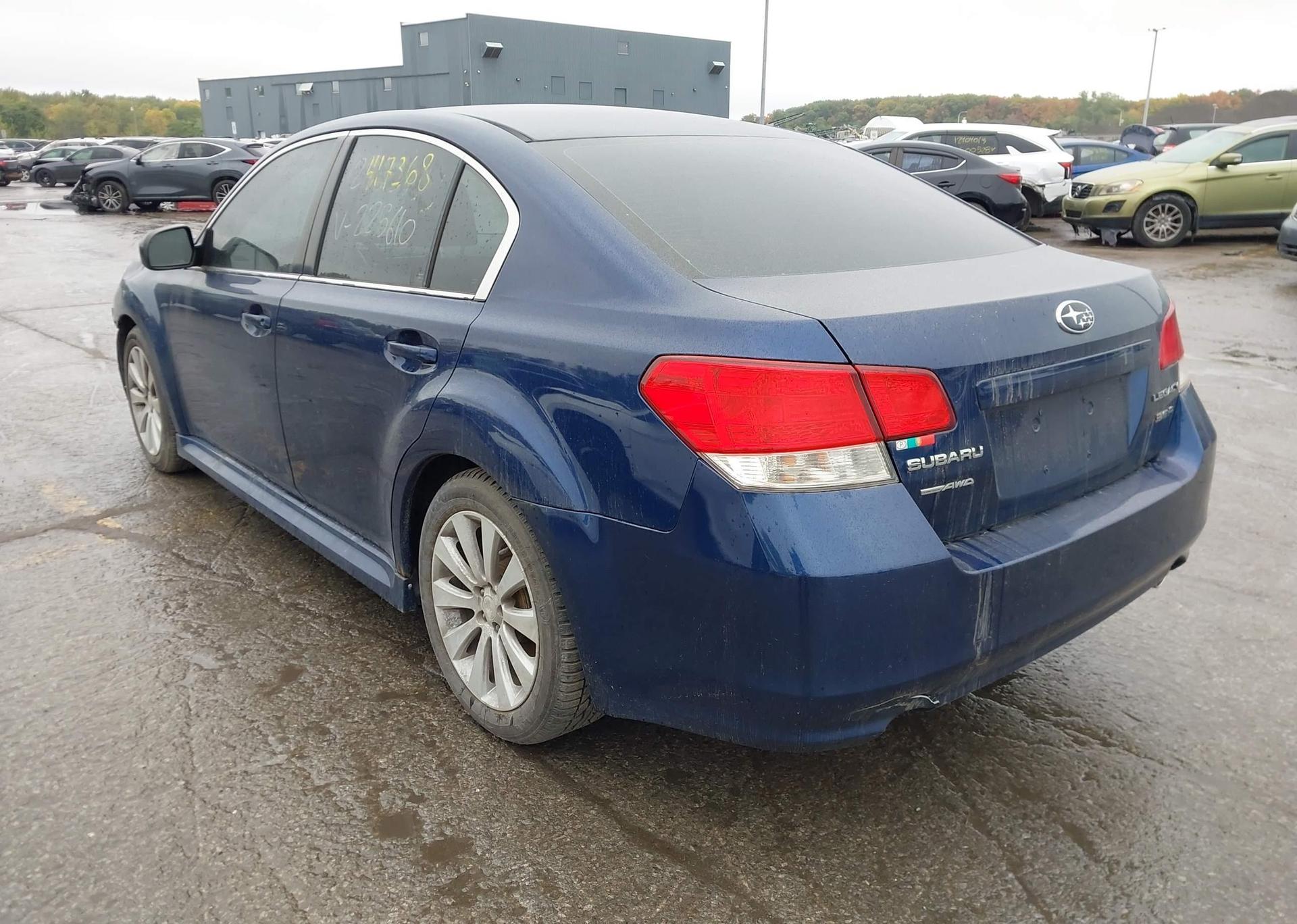 2010 SUBARU LEGACY 3.6R PREMIUM