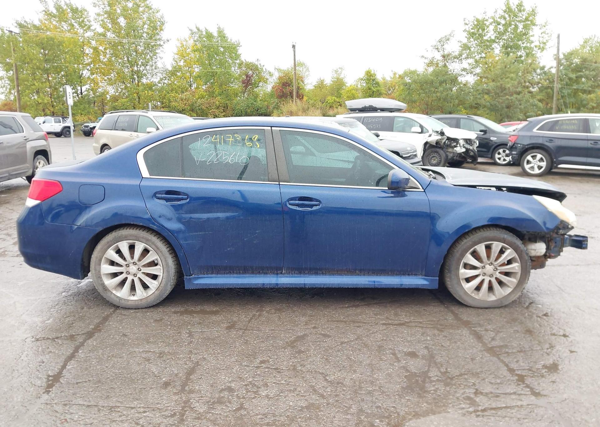 2010 SUBARU LEGACY 3.6R PREMIUM