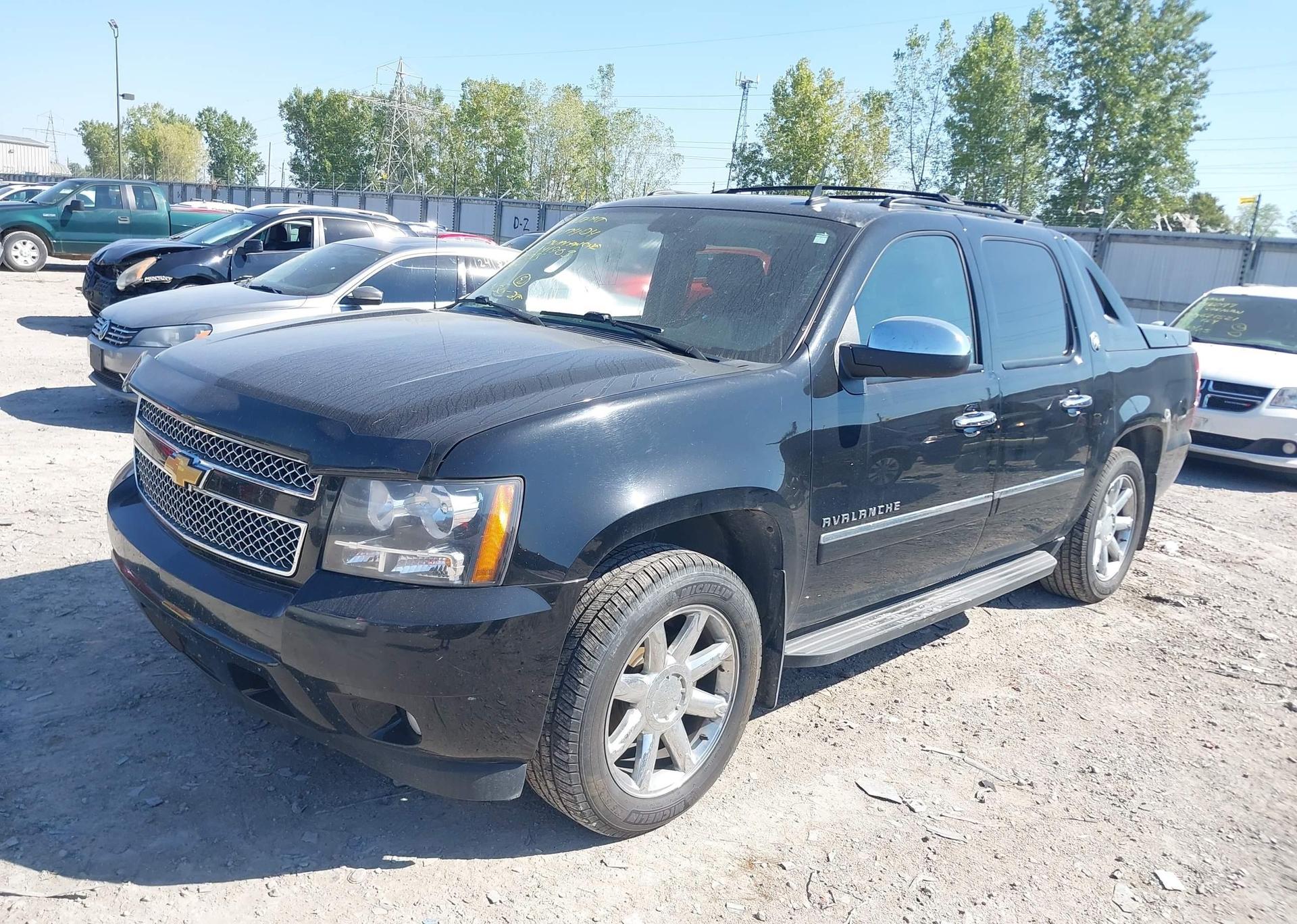 2013 CHEVROLET AVALANCHE